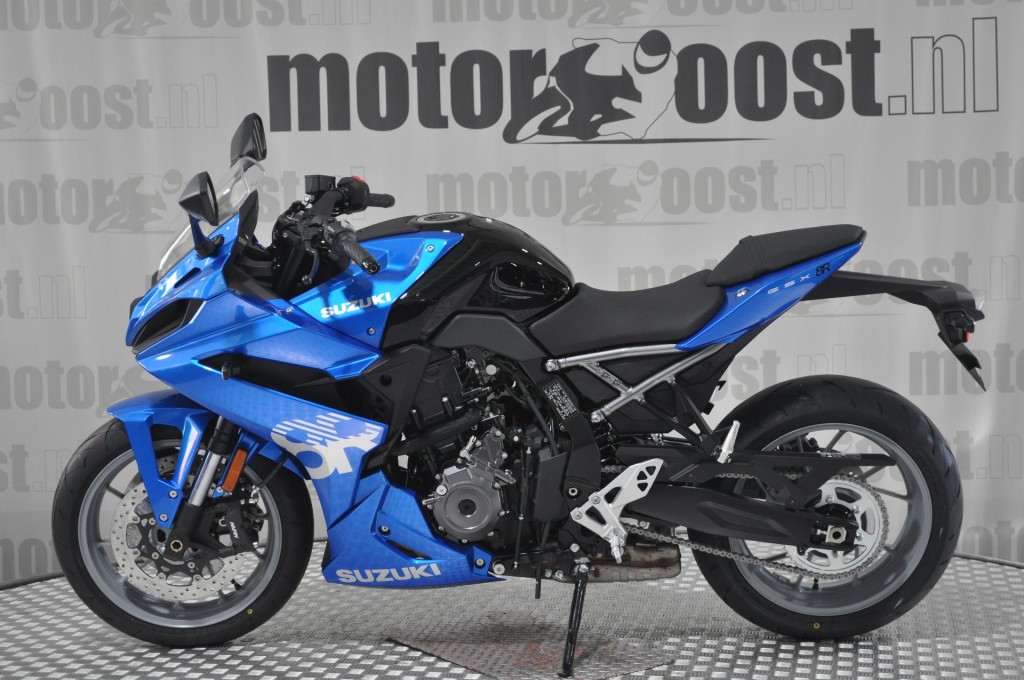 SUZUKI Gsx-8r