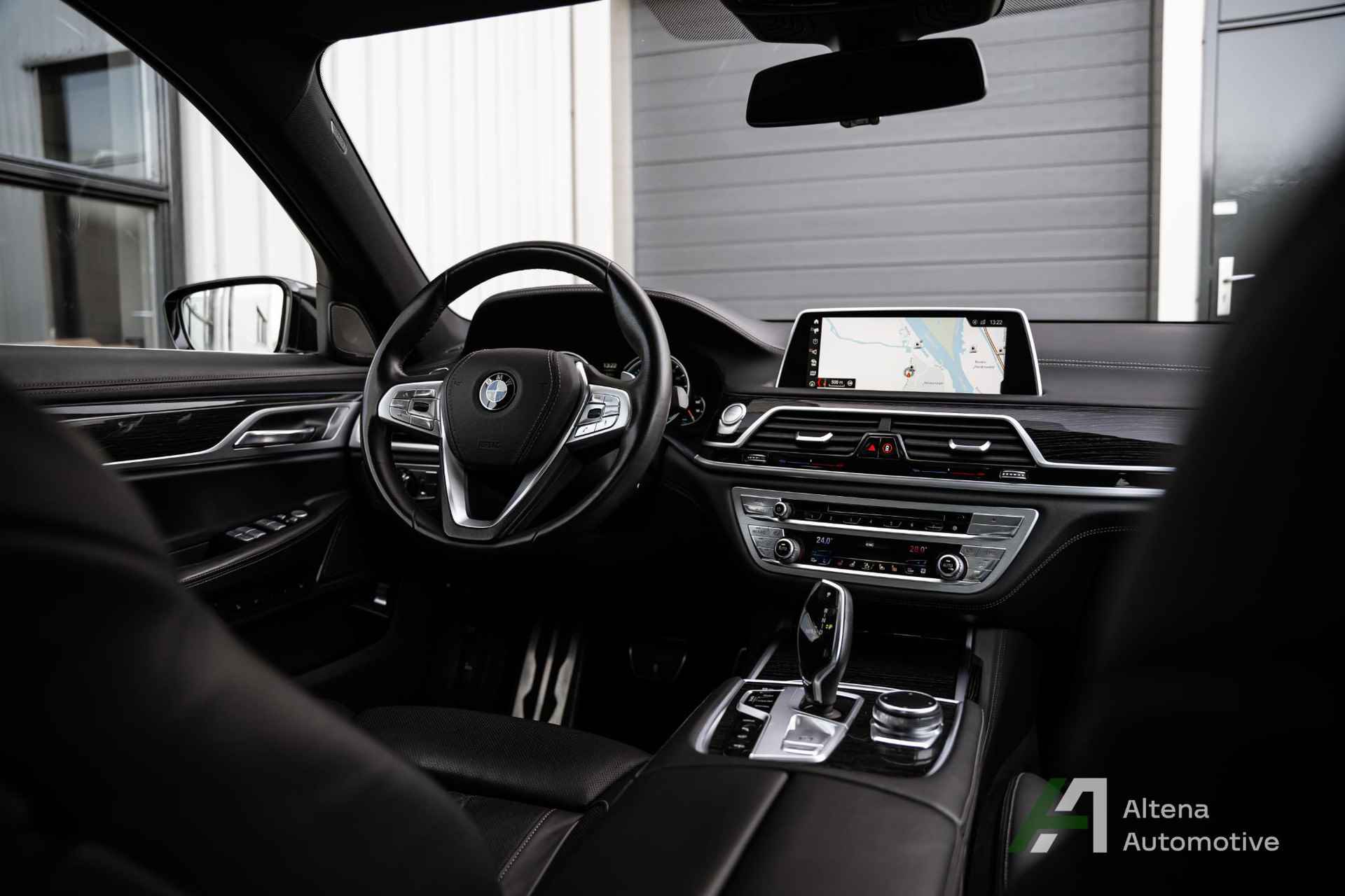 BMW 7-serie 740e iPerformance High Executive M sport, Comfortstoelen, Parking ass. plus, Driving Ass. Prof., Soft-close, Panodak, laser lights, head-up, Massage, - 16/66