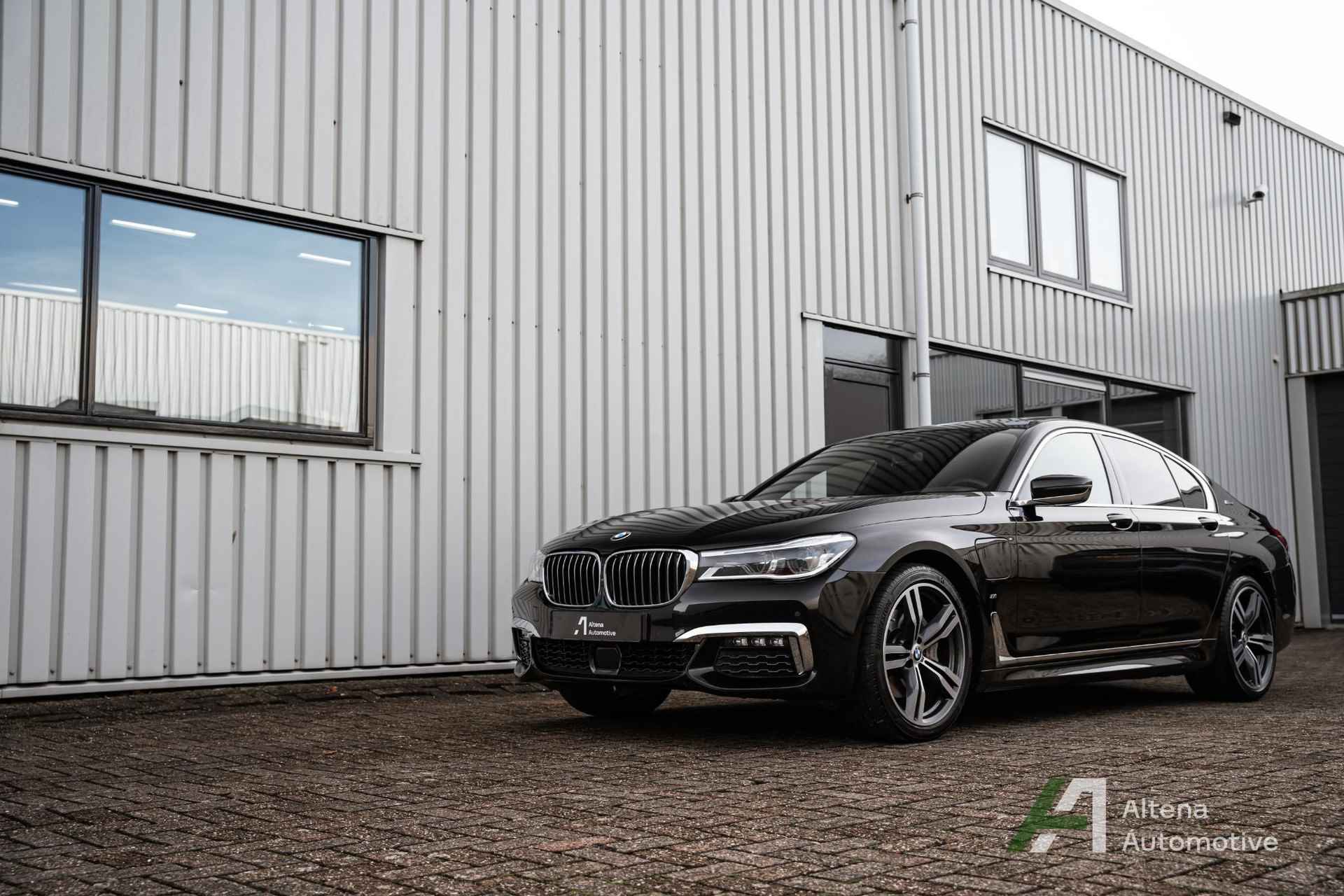 BMW 7-serie 740e iPerformance High Executive M sport, Comfortstoelen, Parking ass. plus, Driving Ass. Prof., Soft-close, Panodak, laser lights, head-up, Massage, - 64/66