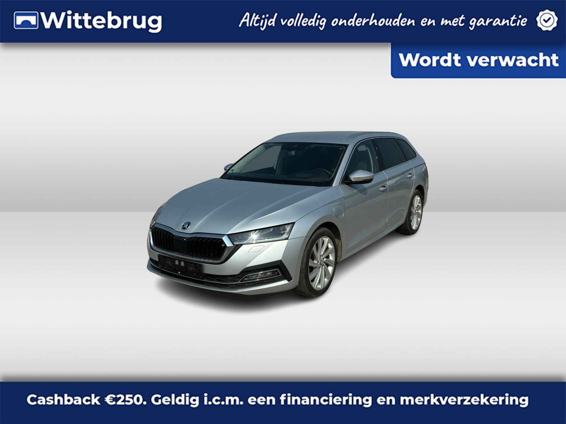 Škoda Octavia Combi 1.4 TSI iV PHEV Business Edition / Memory Seats / Elektrische Achterklep / LED / 360 Camera / Stuur & Stoelverwarming - 1/6