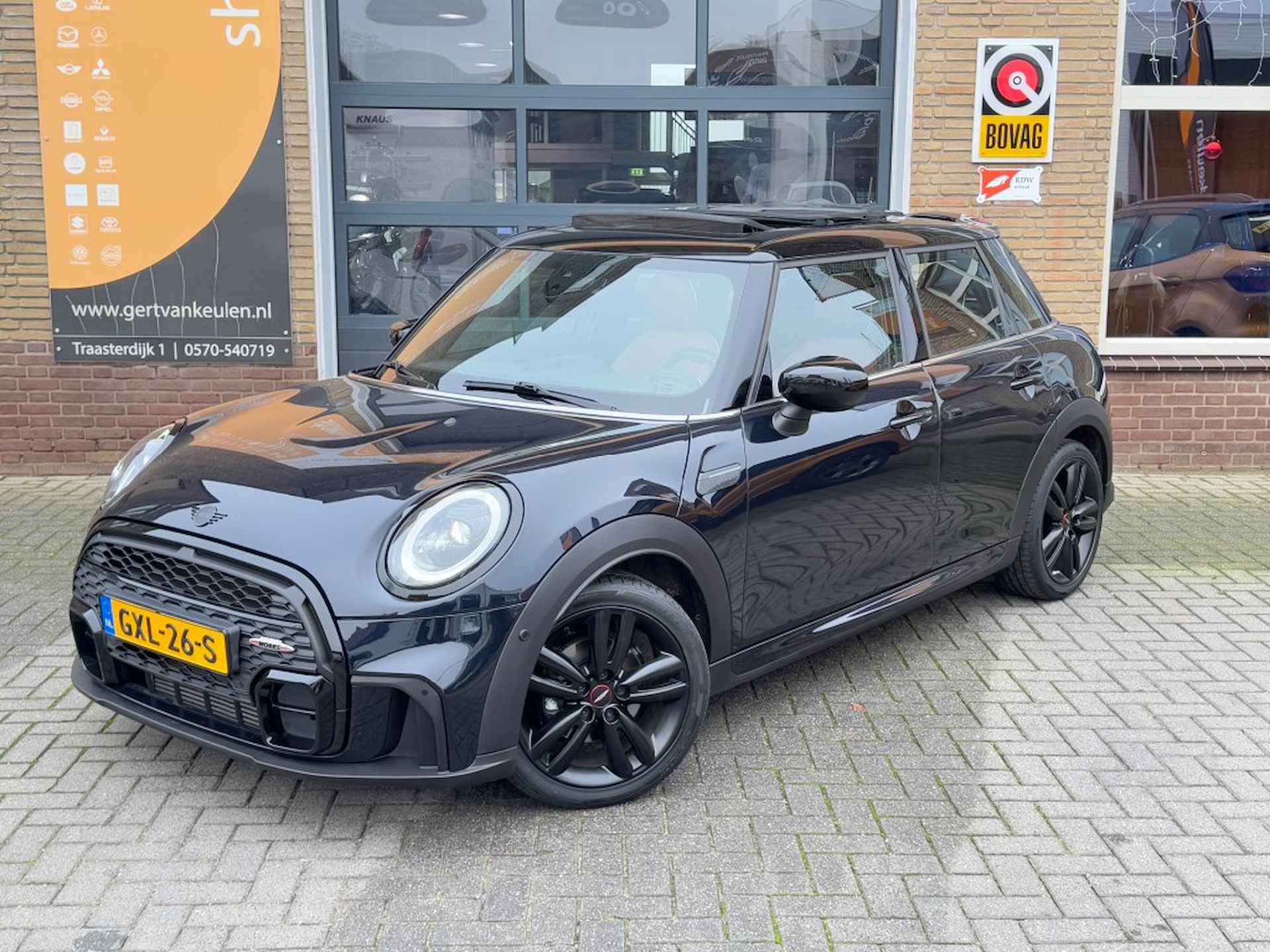 MINI Cooper 1.5 JOHN COOPER WORKS EDITION 5-DEURS/LEER/PANO/LED/BOMVOL! - 4/50