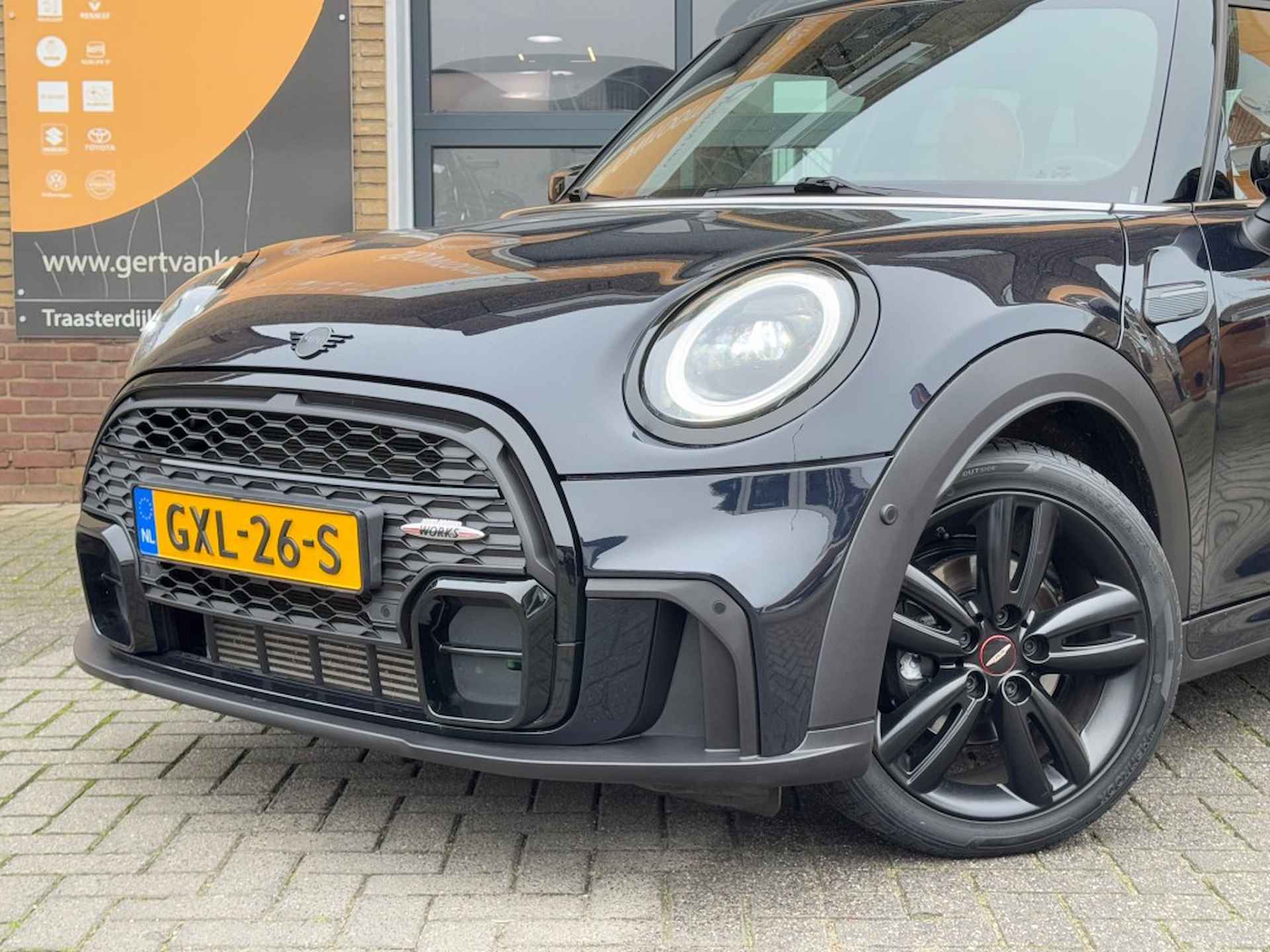 MINI Cooper 1.5 JOHN COOPER WORKS EDITION 5-DEURS/LEER/PANO/LED/BOMVOL! - 11/50