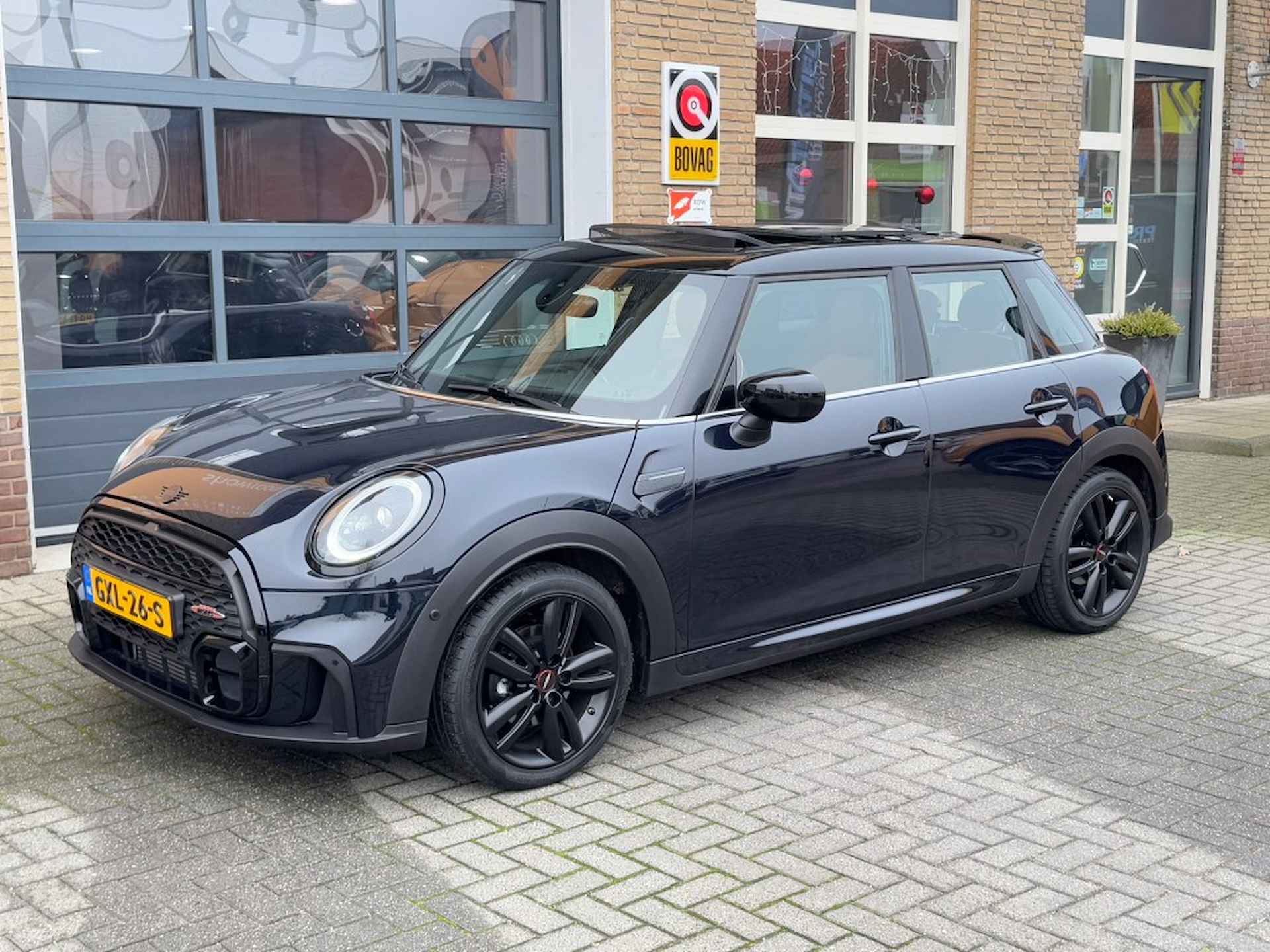 MINI Cooper 1.5 JOHN COOPER WORKS EDITION 5-DEURS/LEER/PANO/LED/BOMVOL! - 12/50