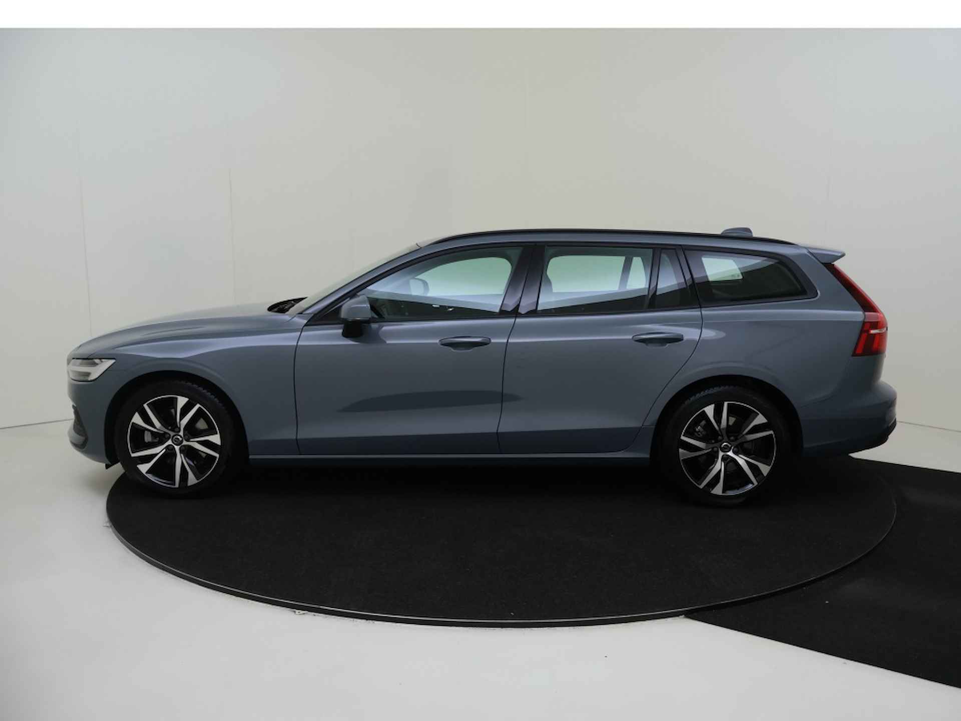 Volvo V60 2.0 B3 Essential | Trekhaak | Climate Pack - 2/34