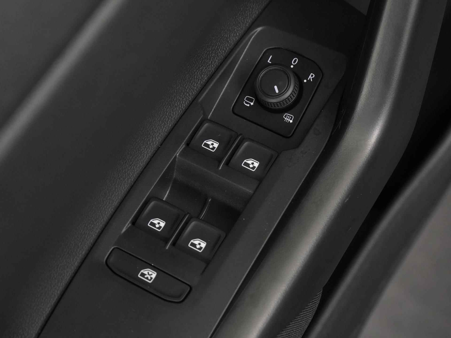 Volkswagen Polo 1.0 TSI Life DSG | Digital Cockpit | Camera | Apple Carplay | 16" Zondag Open! - 33/34