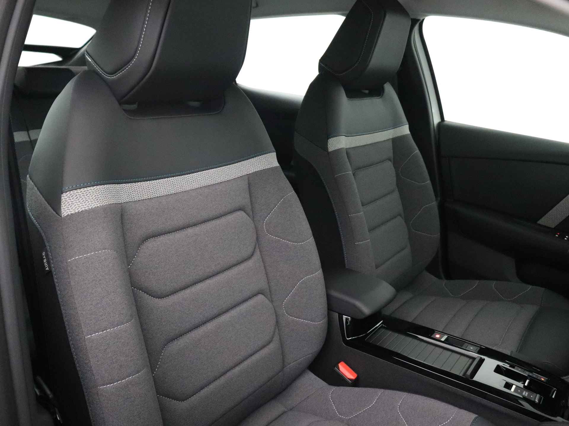 Citroën Ë-C4 You 50 kWh | Rijklaar | Apple Carplay | Comfort Seats | - 8/27