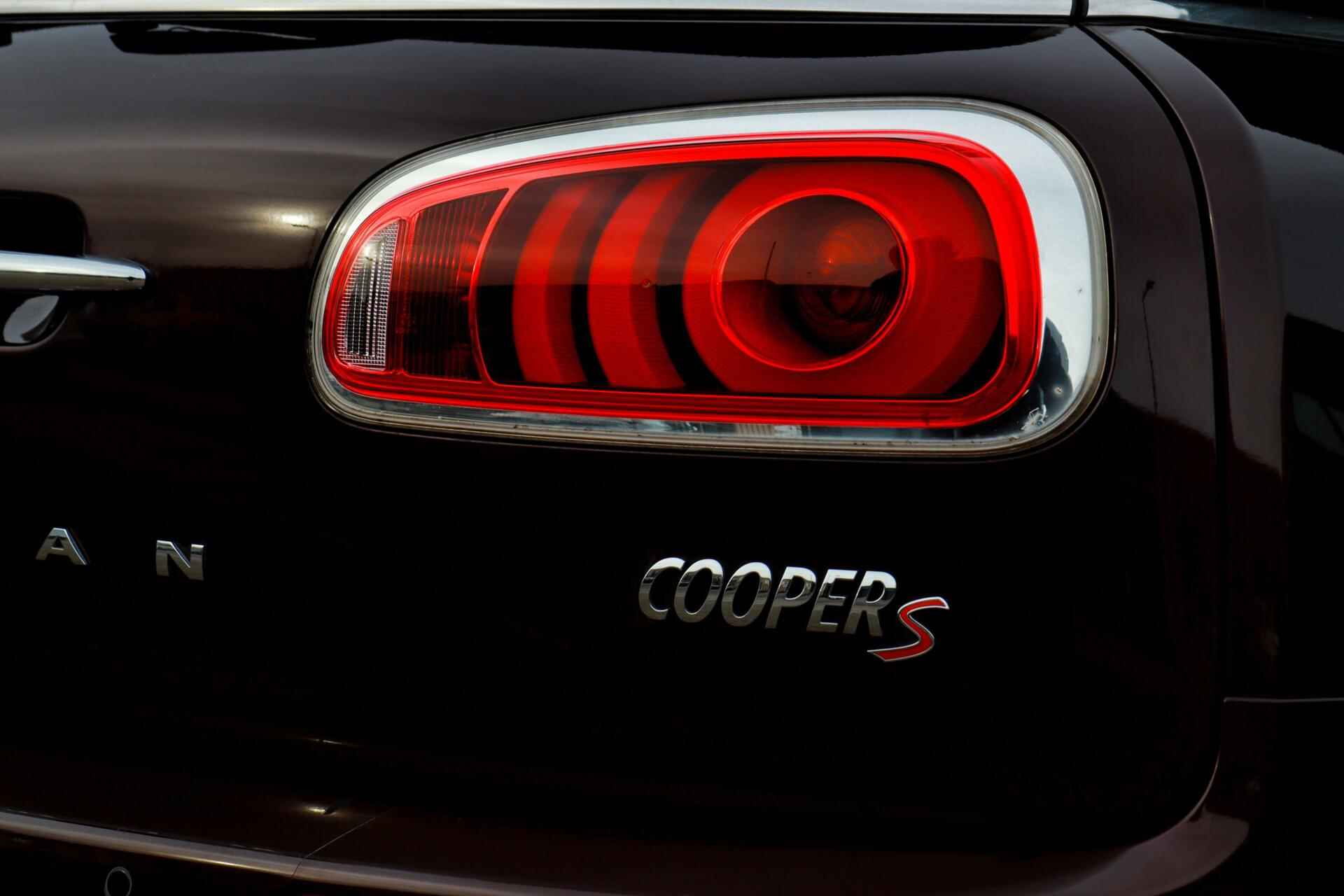 Mini Clubman 2.0 Cooper S Chili JCW-Pakket /LED/PANODAK/HEAD-UP/MEMORY/ACC/HARMAN-KARDON/KEYLESS/CAMERA! - 24/24