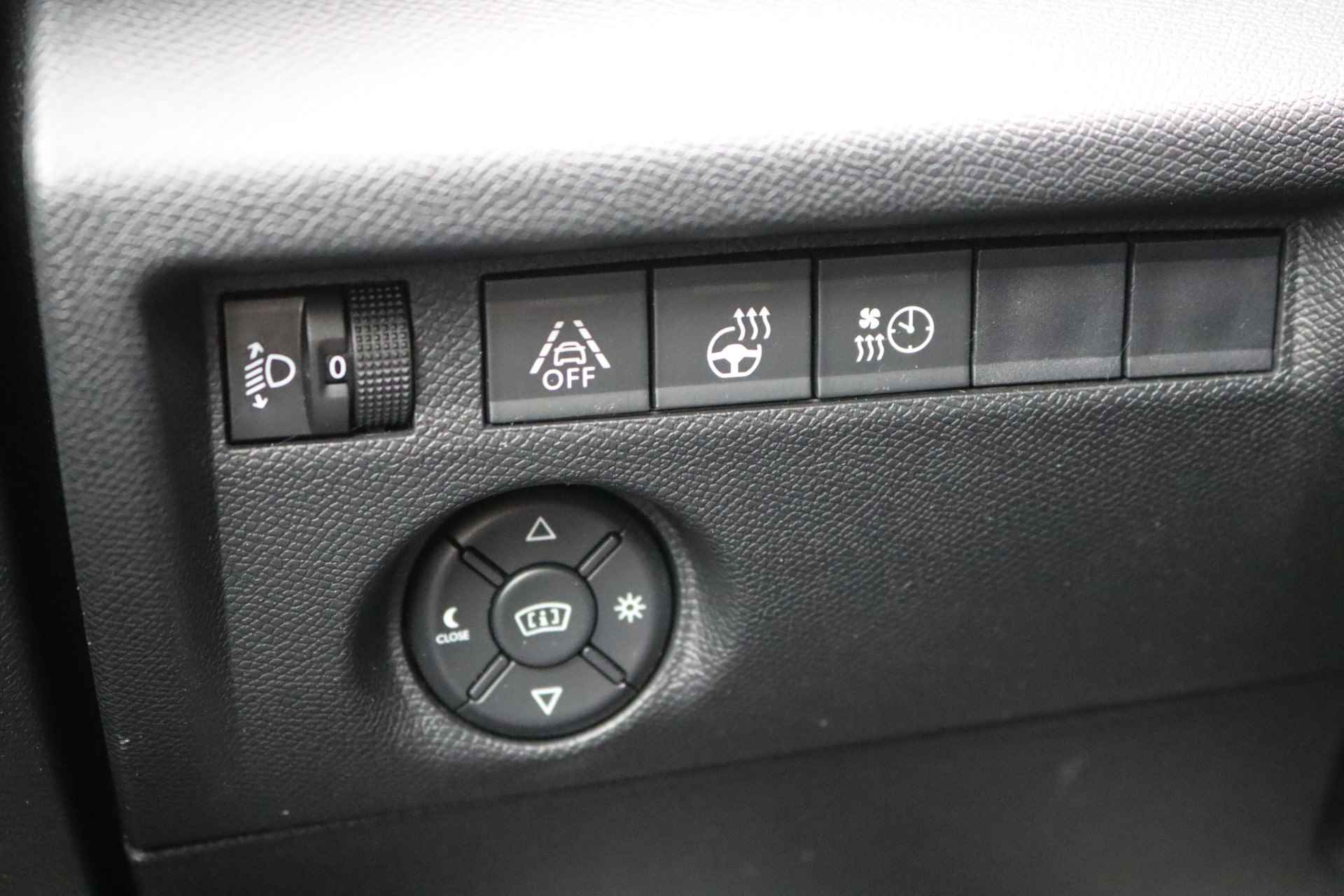Citroën Ë-C4 Feel 50 kWh 3-Fase/Navigatie/Camera/Adaptive-Cruise/Head-up-Display - 27/32