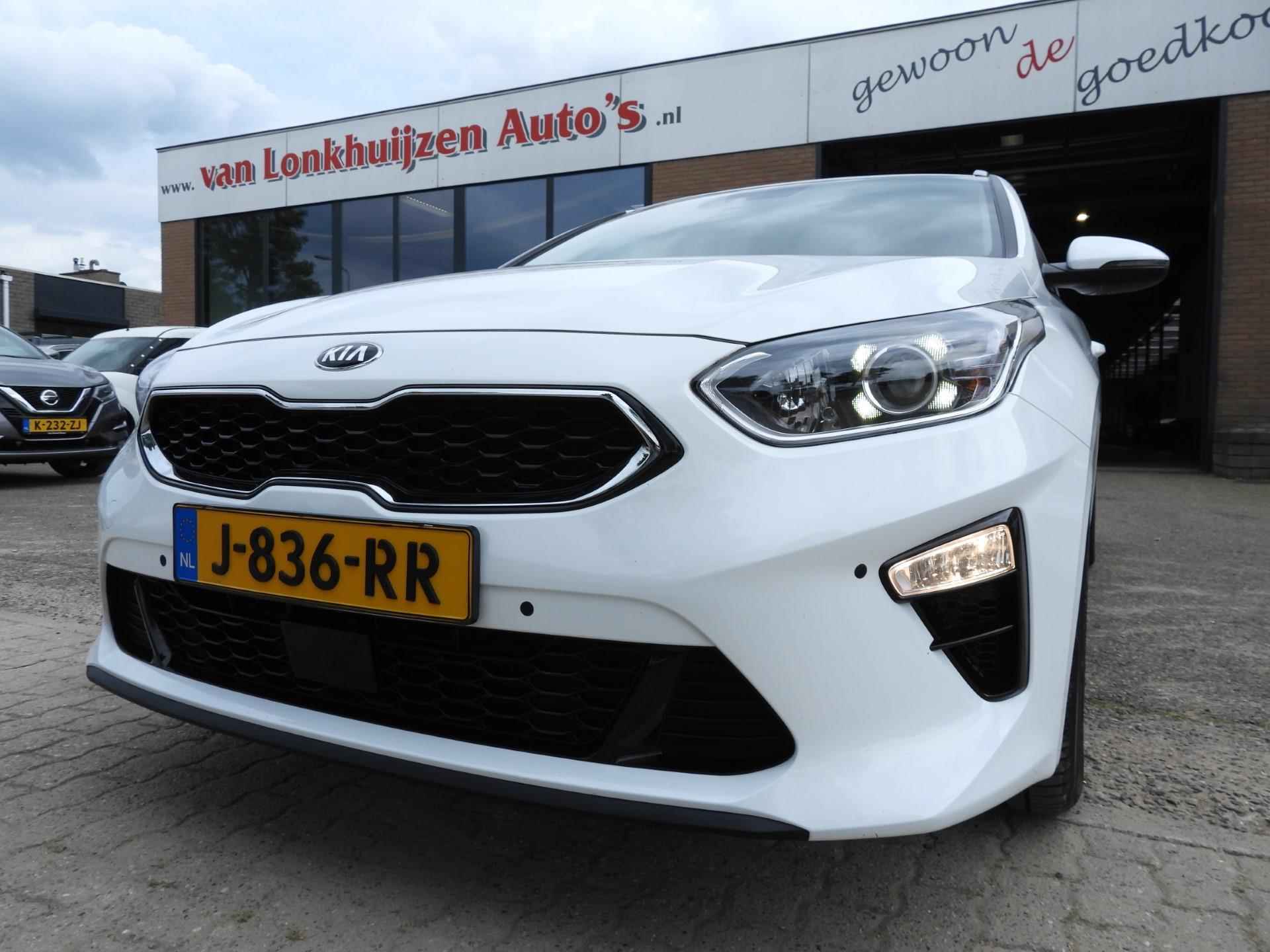 Kia Ceed SW 1.6 CRDi MHEV DynamicPlusLine NAVI/CAMERA/CLIMA/PDC/16"LMV! - 34/38