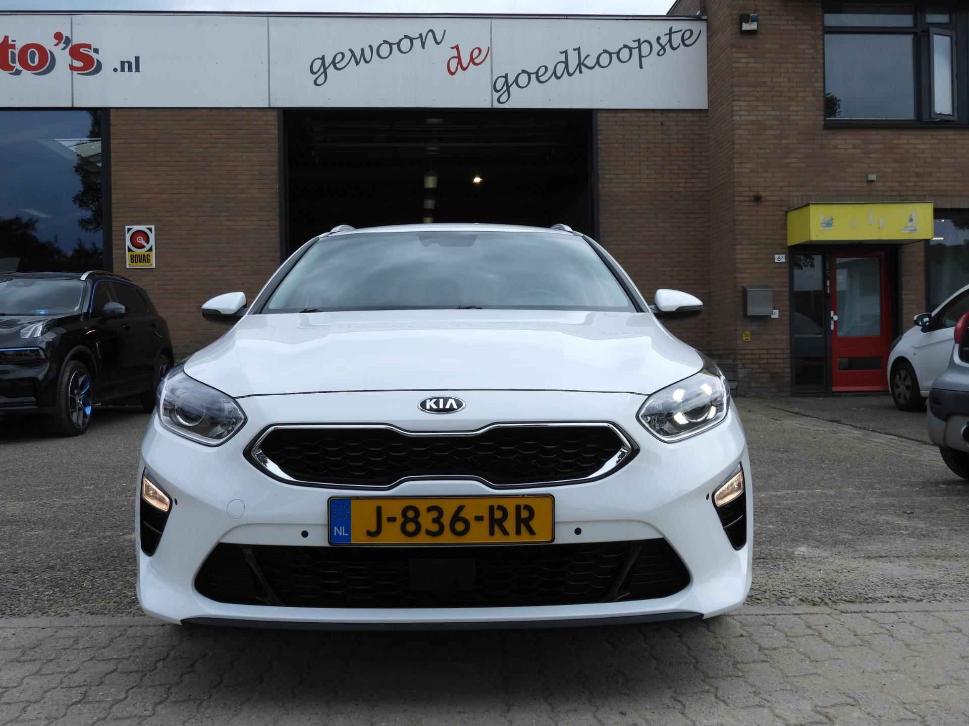 Kia Ceed SW 1.6 CRDi MHEV DynamicPlusLine NAVI/CAMERA/CLIMA/PDC/16"LMV! - 37/38