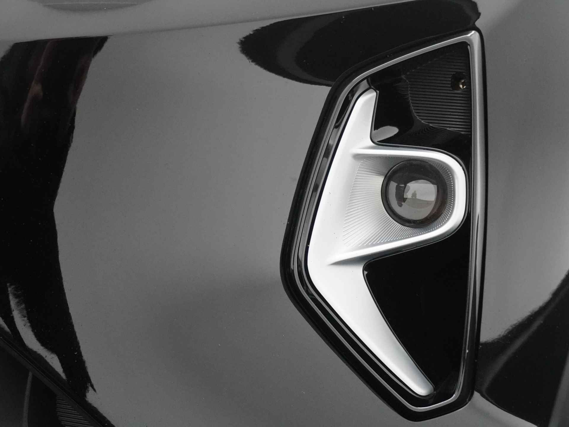 Kia Stonic 1.0 T-GDi MHEV DynamicPlusLine - LED Koplampen - Cruise Control - Navigatie - Climate Control - Apple/Android Carplay - Fabrieksgarantie Tot 2030 - 13/51