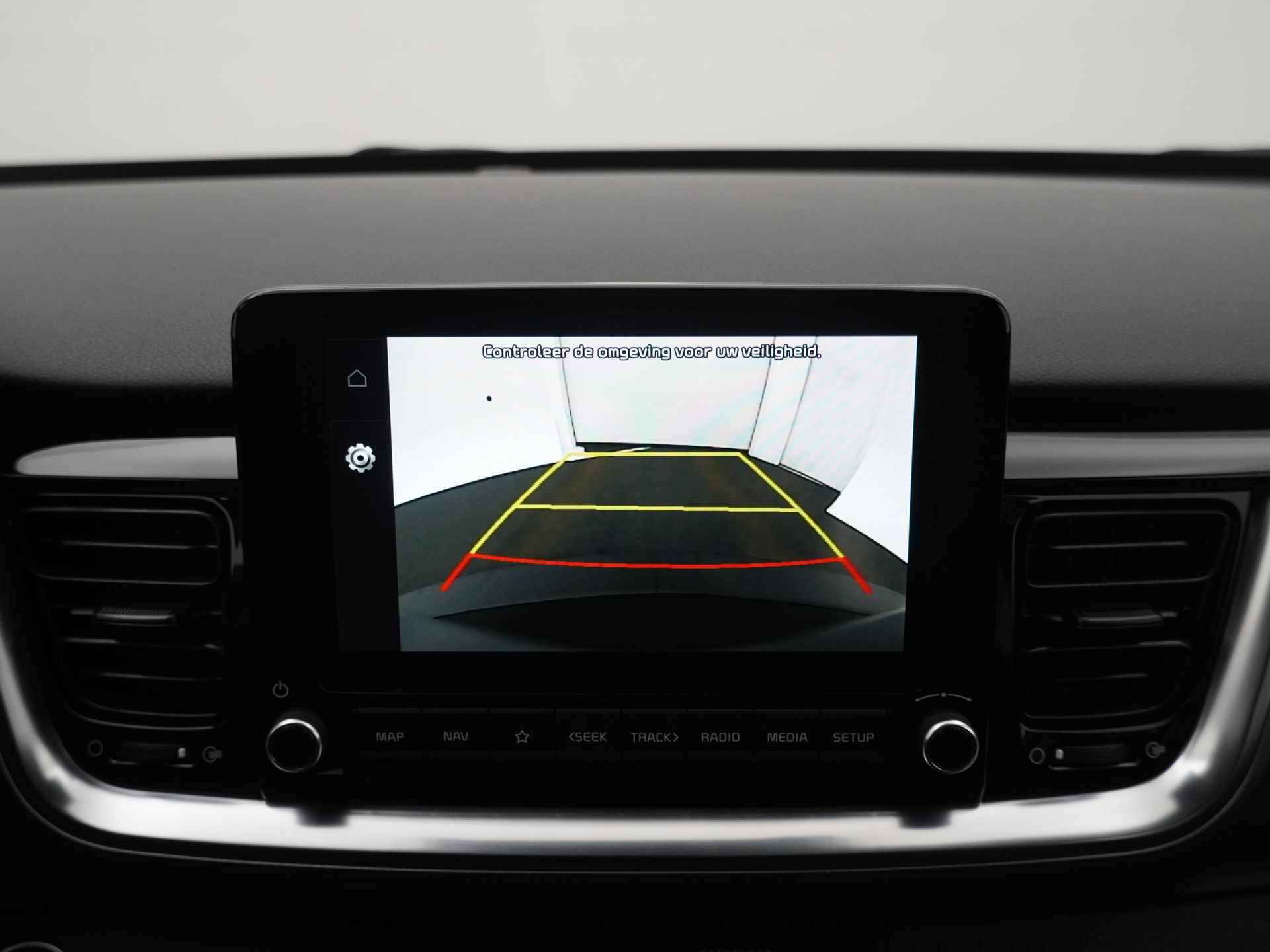 Kia Stonic 1.0 T-GDi MHEV DynamicPlusLine - LED Koplampen - Cruise Control - Navigatie - Climate Control - Apple/Android Carplay - Fabrieksgarantie Tot 2030 - 30/51