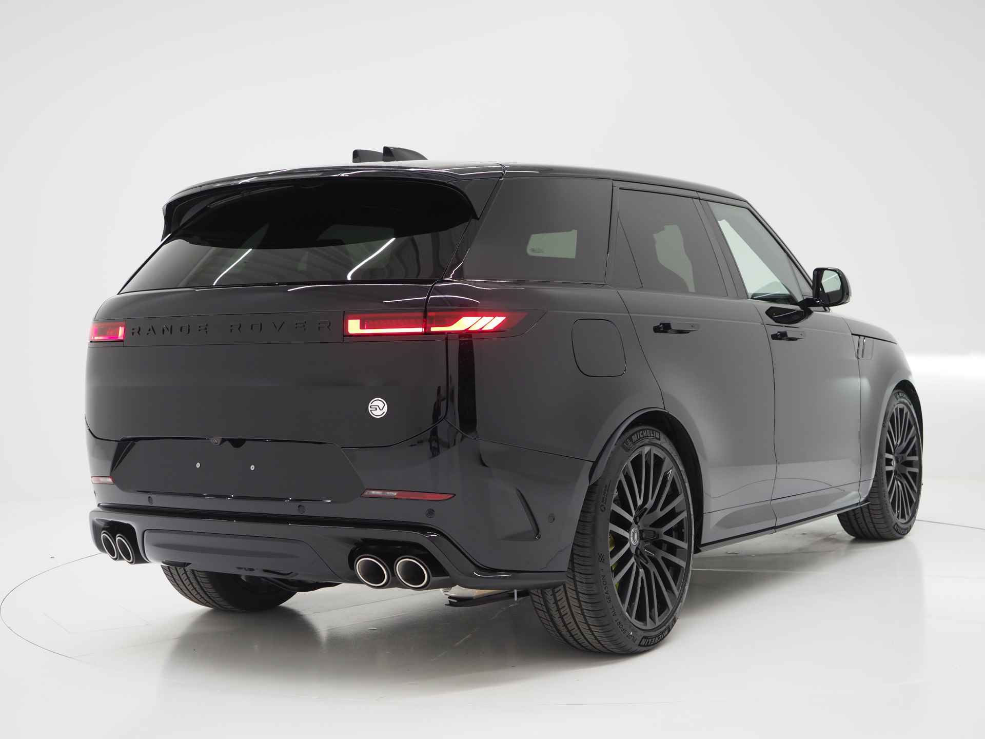 Land Rover Range Rover Sport 4.4 P635 SV Edition Two | SV Ceramic Brakes | Elektrische trekhaak | Full Carbon | - 25/33