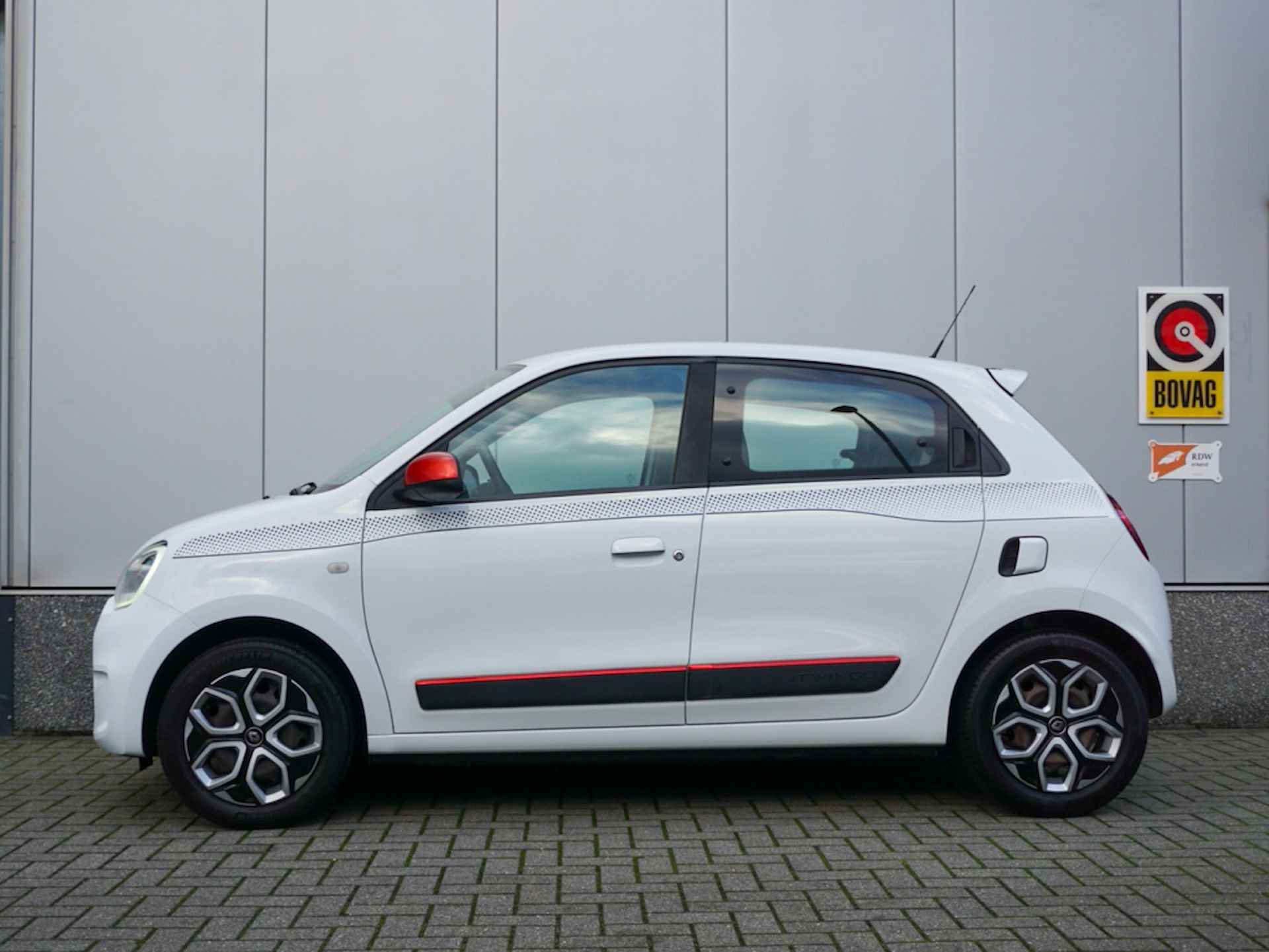 Renault Twingo 1.0 SCe Collection Airco | Cruise | NAP | Bluetooth - 4/28