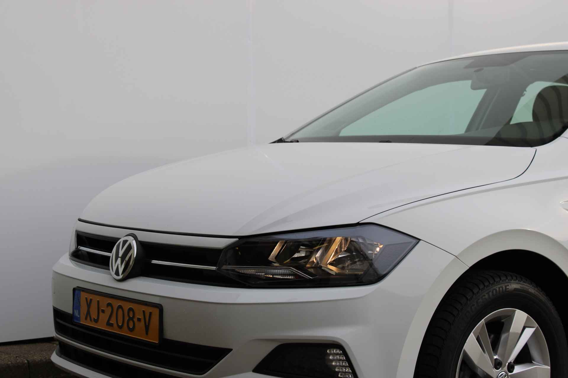 Volkswagen Polo Comfortline Business 1.0 TSI 95 pk DSG | Apple Carplay | LED | Airco | 15"Lmv - 7/42