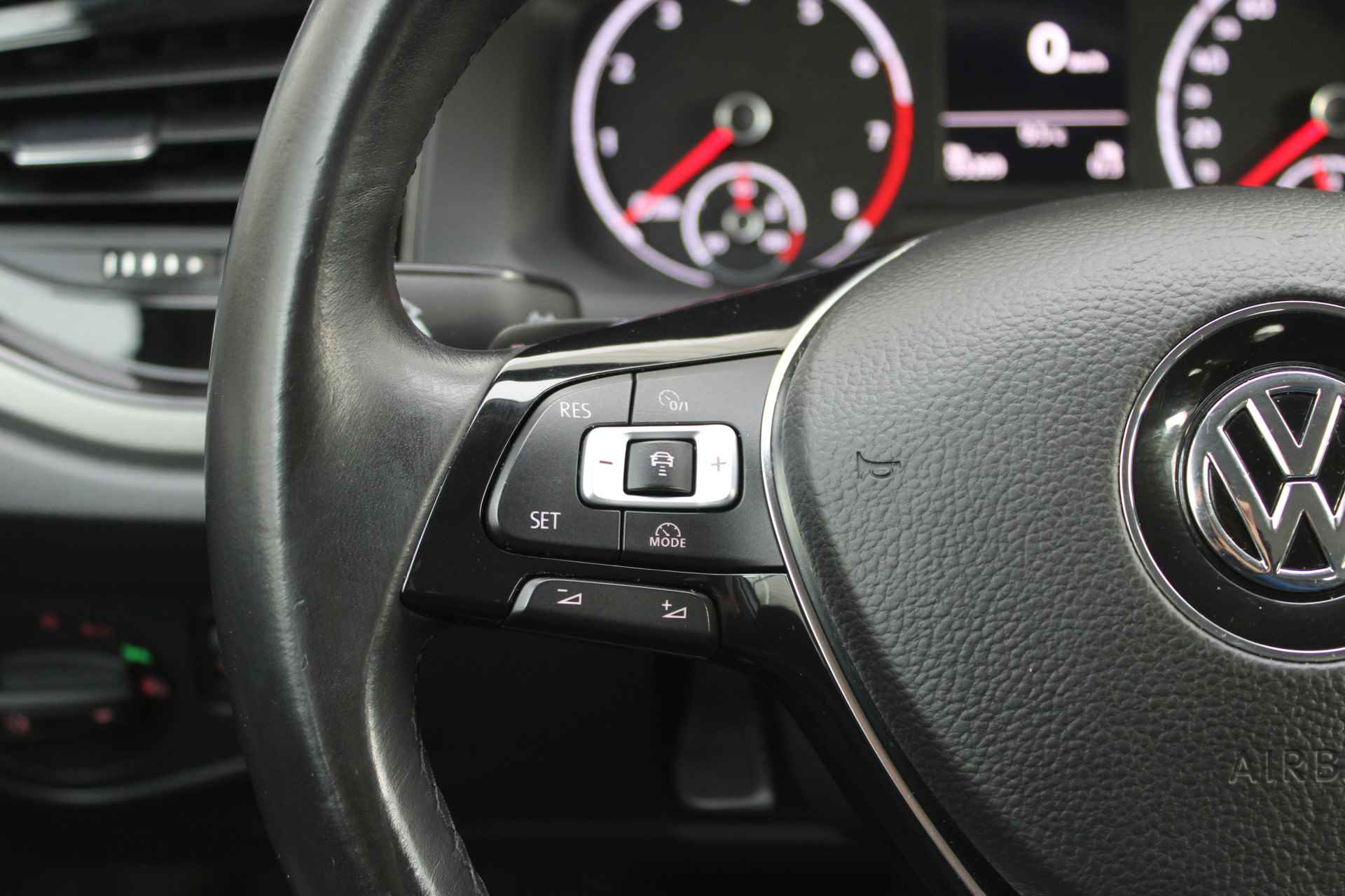Volkswagen Polo Comfortline Business 1.0 TSI 95 pk DSG | Apple Carplay | LED | Airco | 15"Lmv - 20/42
