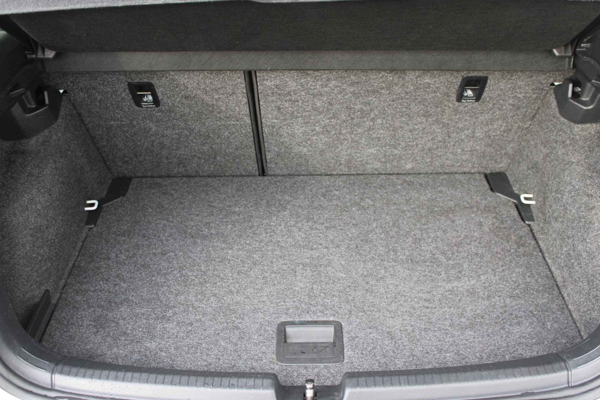 Volkswagen Polo Comfortline Business 1.0 TSI 95 pk DSG | Apple Carplay | LED | Airco | 15"Lmv - 39/42