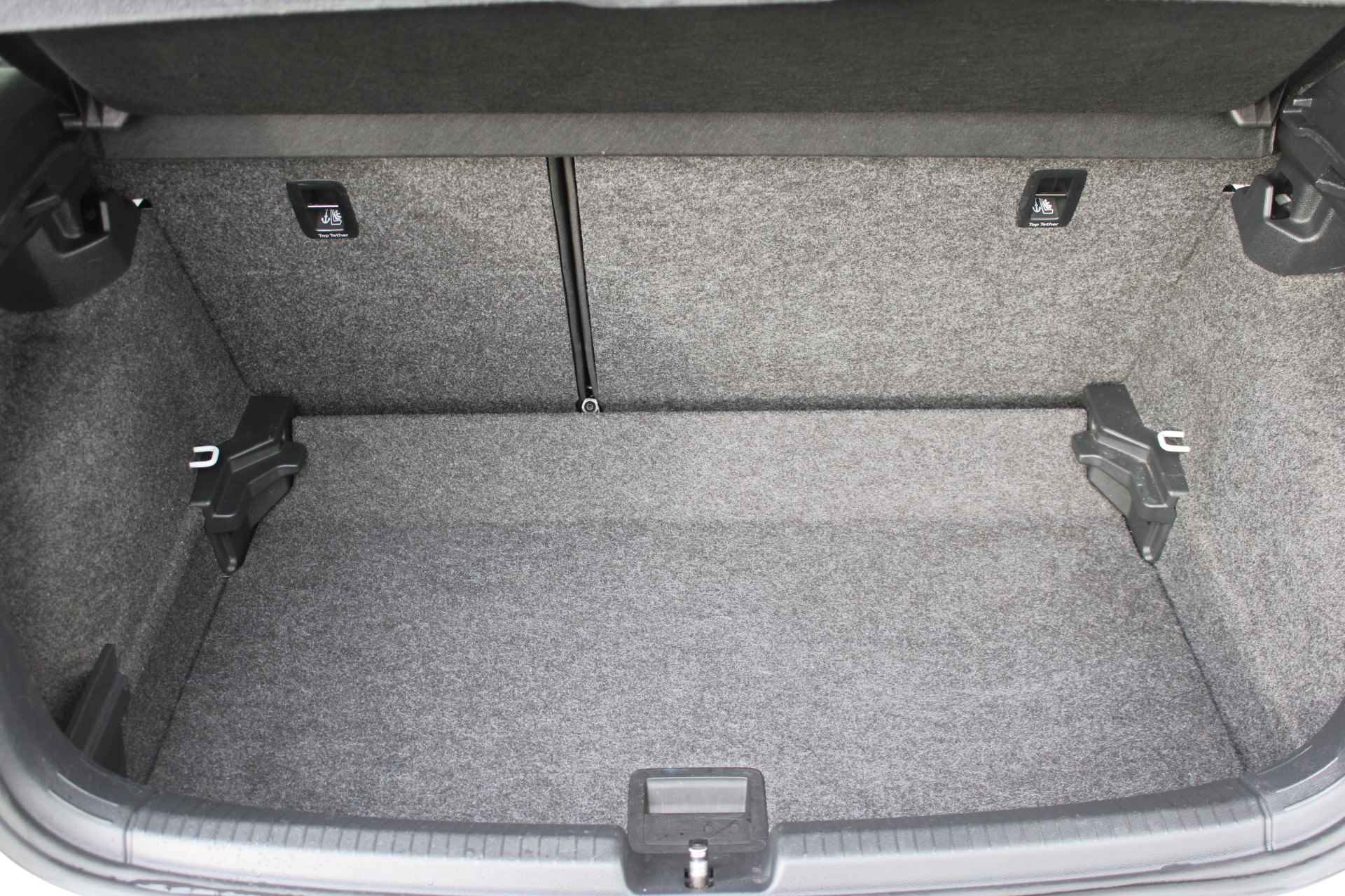 Volkswagen Polo Comfortline Business 1.0 TSI 95 pk DSG | Apple Carplay | LED | Airco | 15"Lmv - 40/42