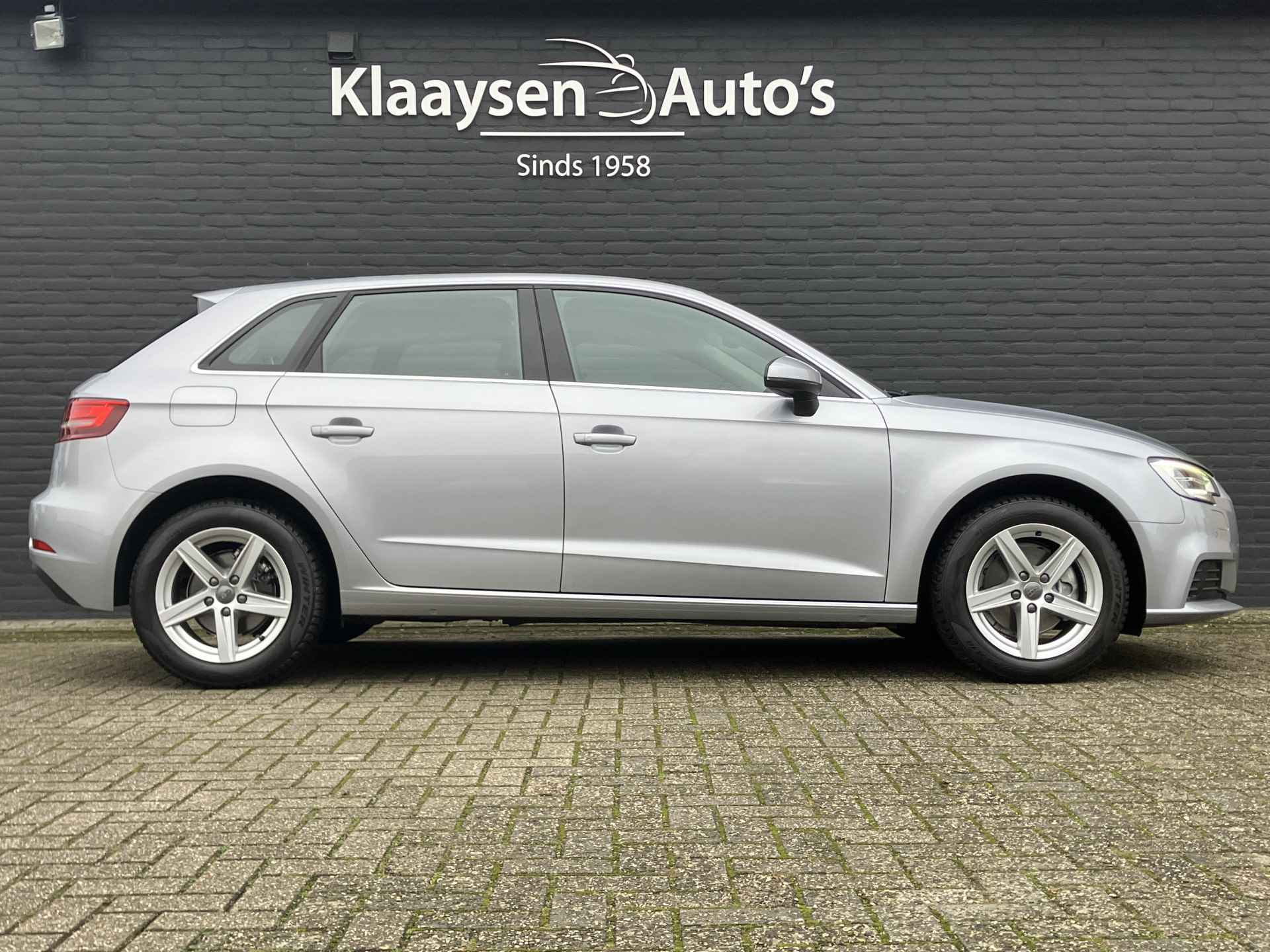 Audi A3 Sportback 30 TFSI Design Pro Line Plus AUT. | navigatie | climate control | parkeersensoren | cruise control | bluetooth - 5/38