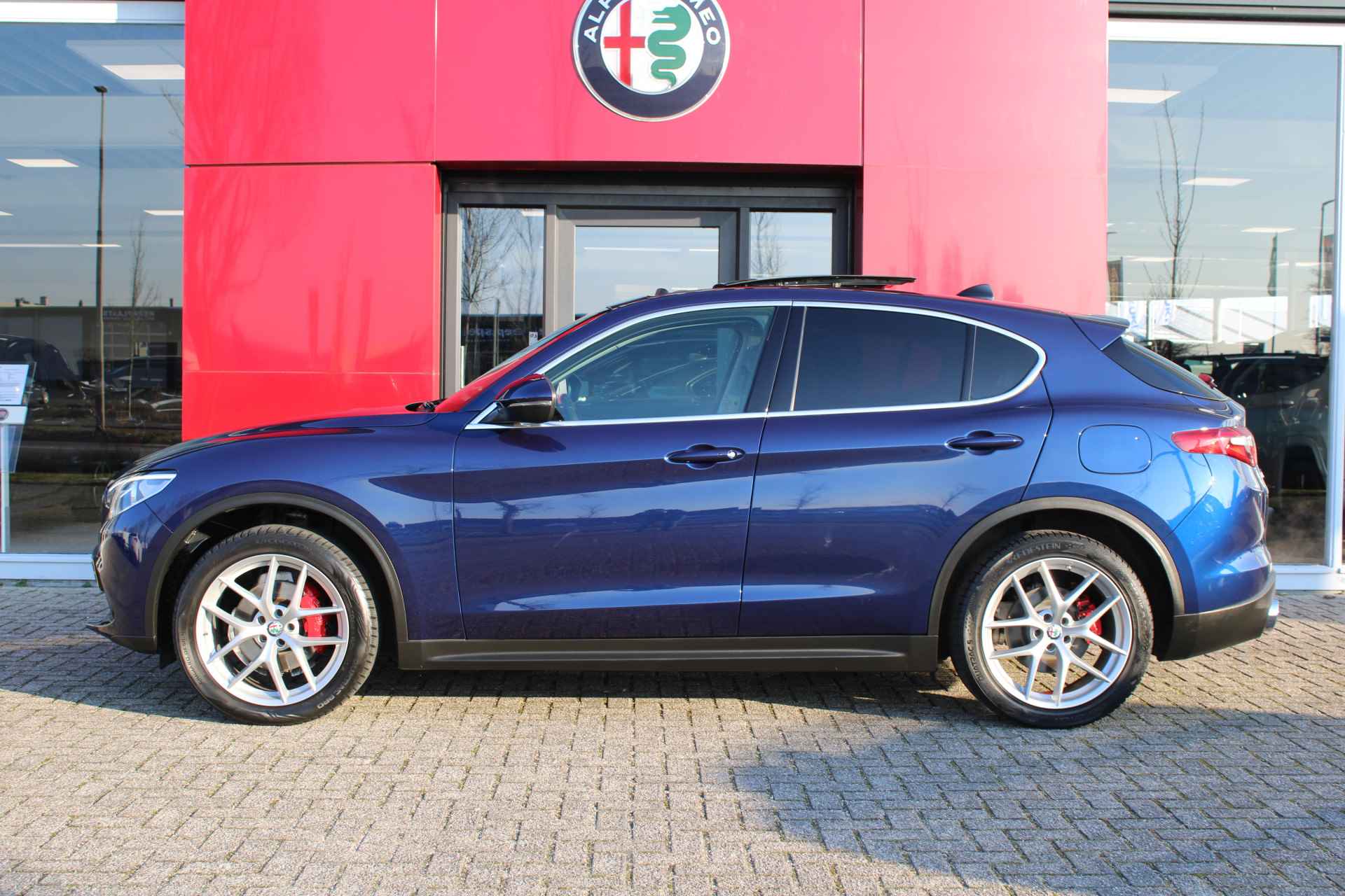 Alfa Romeo Stelvio 2.0 T AWD First Edition | Trekhaak | Lederen Bekleding | Climate Control | Stoelverwarming - 3/27