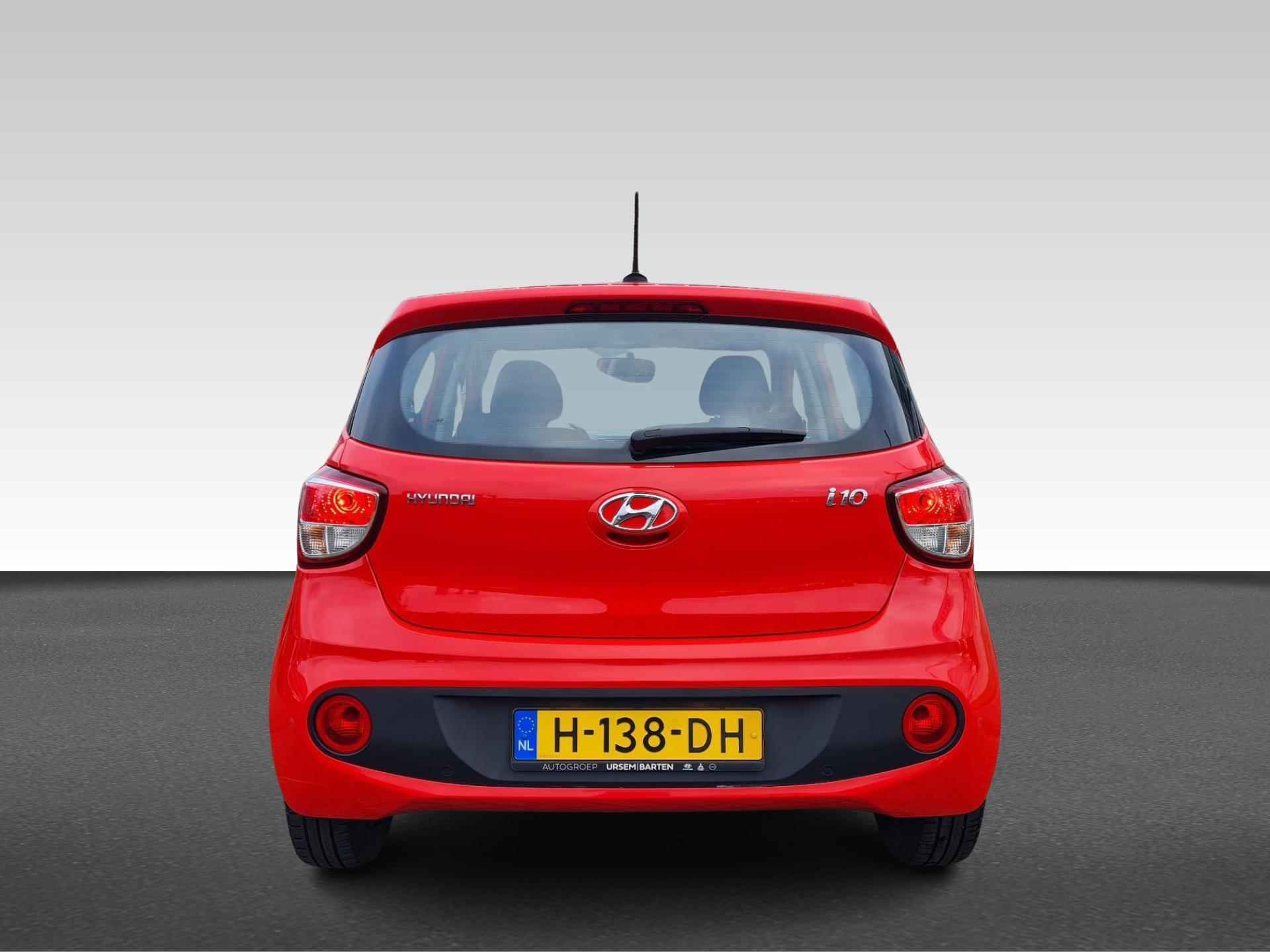 Hyundai i10 1.0i Comfort - 6/33