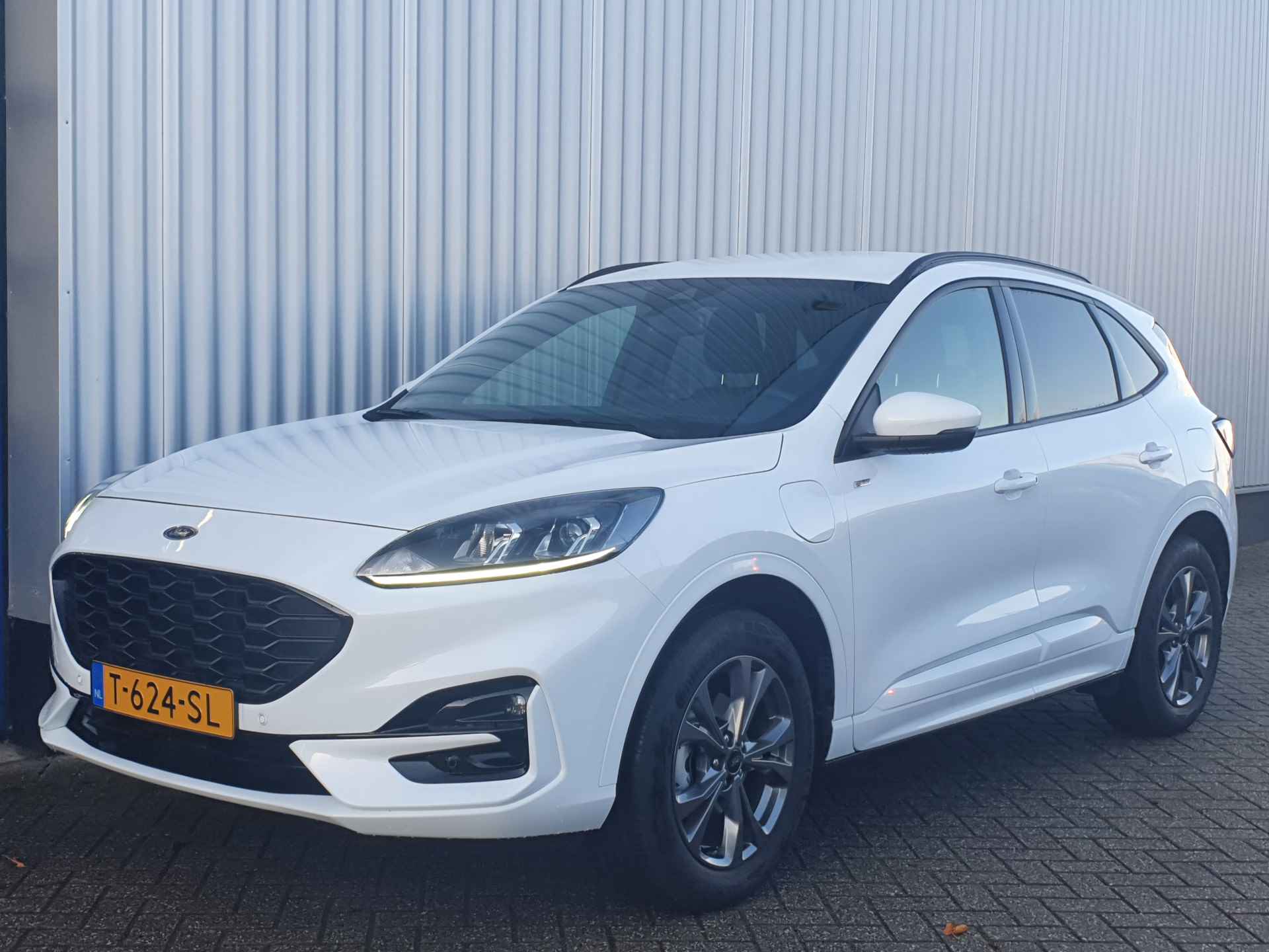 Ford Kuga 2.5 PHEV ST-Line Camera | Navigatie | Trekhaak wegdraaibaar | Winterpakket - 20/28