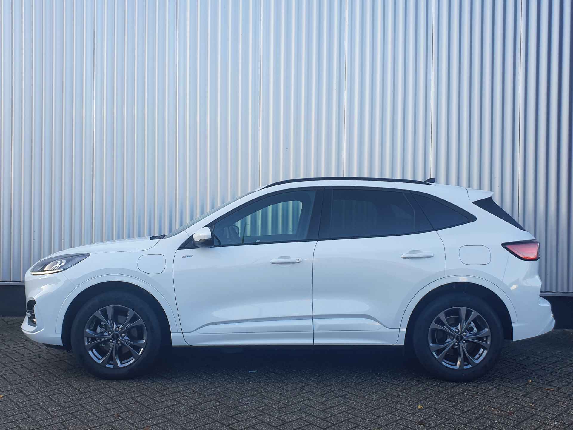 Ford Kuga 2.5 PHEV ST-Line Camera | Navigatie | Trekhaak wegdraaibaar | Winterpakket - 24/28