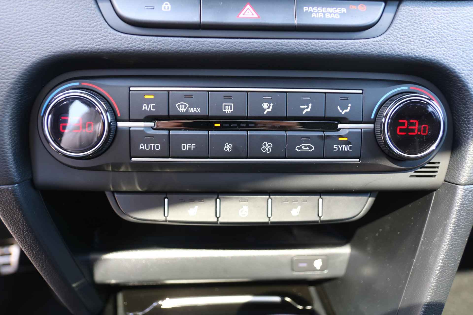 Kia ProCeed 1.5 T-GDi GT-PlusLine |Automaat | Navi | Climate control | Camera | Panorama Dak | Nieuw te bestellen | - 27/35