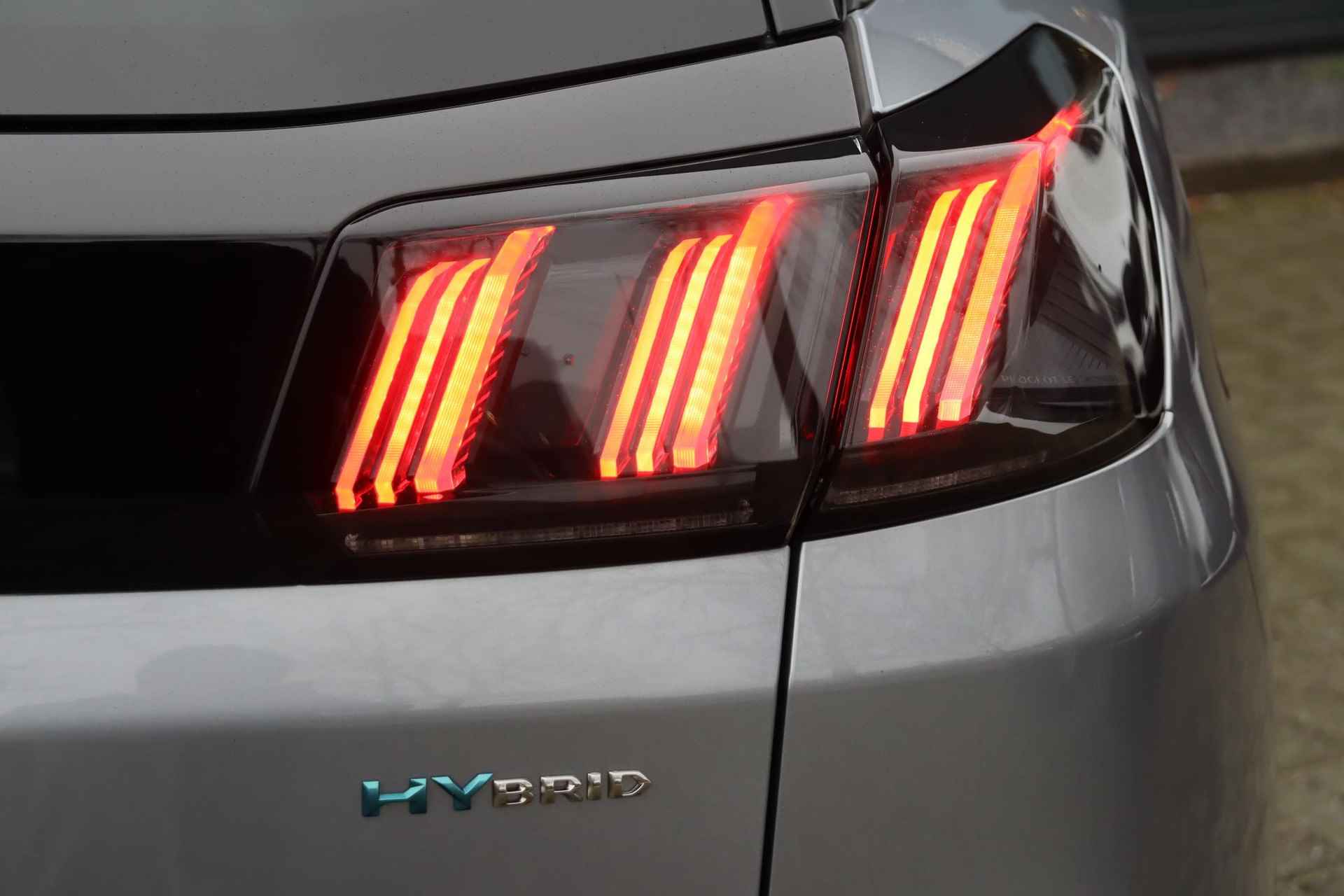 Peugeot 3008 1.6 HYbrid 225 Blue Lease Allure PHEV Achteruitrijcamera Stoelverwarming - 31/36