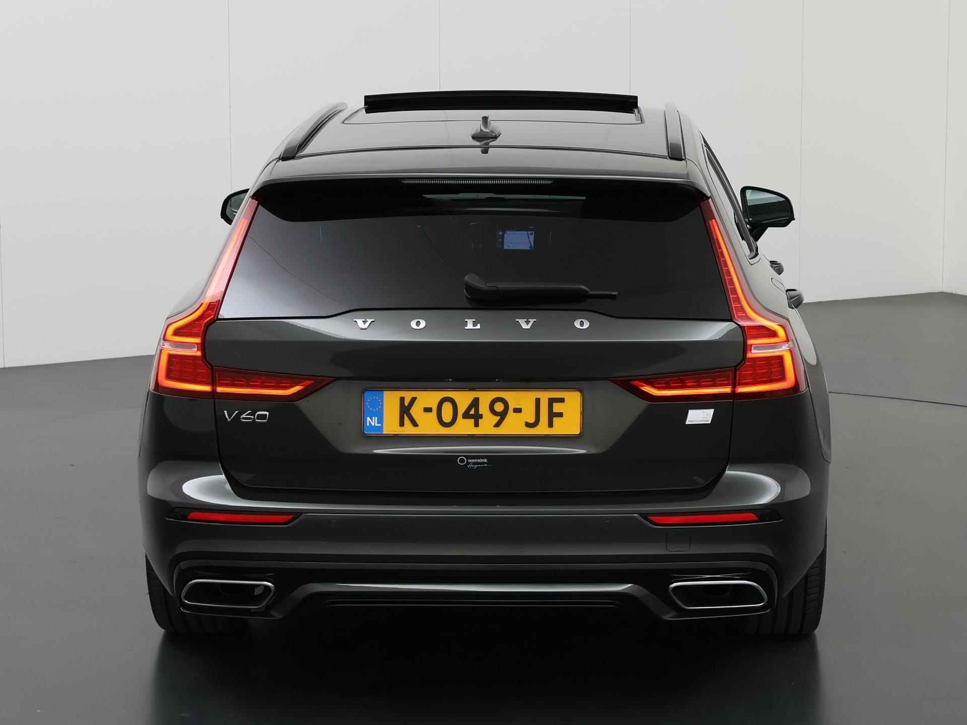 Volvo V60 2.0 T6 Recharge AWD R-Design | Panoramadak | Navigatie | Harman Kardon | Climate Control | Bluetooth | Cruise control Adaptief | - 5/46