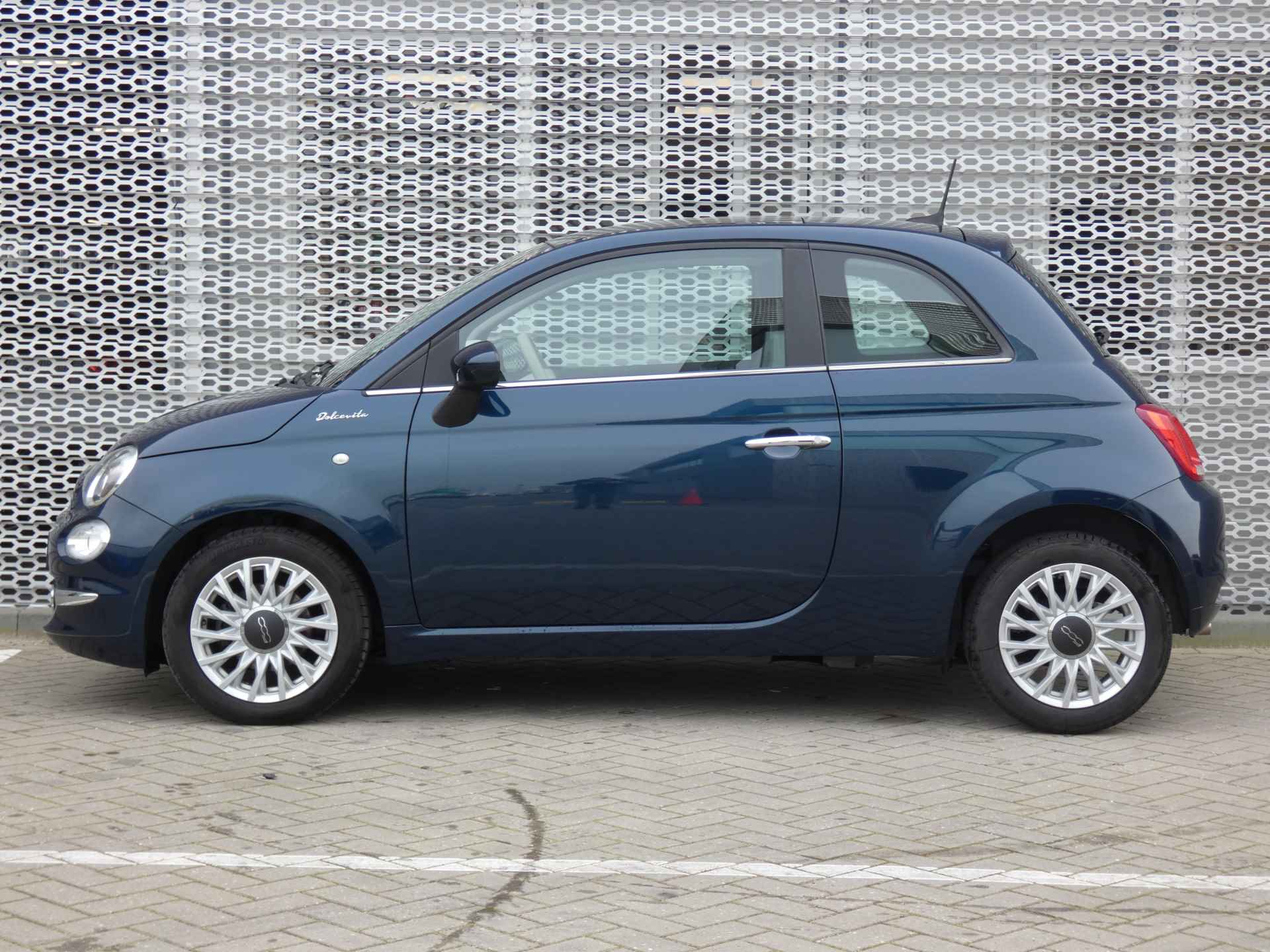 Fiat 500 1.0 Hybrid Dolcevita ! Navigatie | Parkeerhulp | Panorama dak - 5/31