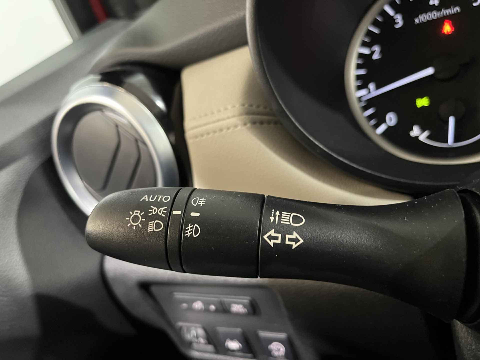 Nissan Micra 1.0 - 90PK IG-T N-Design | Bose Audio | Airco | Parkeersensoren | Lichtmetalen Velgen | Apple CarPlay/Android Auto | Privacy Glass | Cruise Control | - 19/29