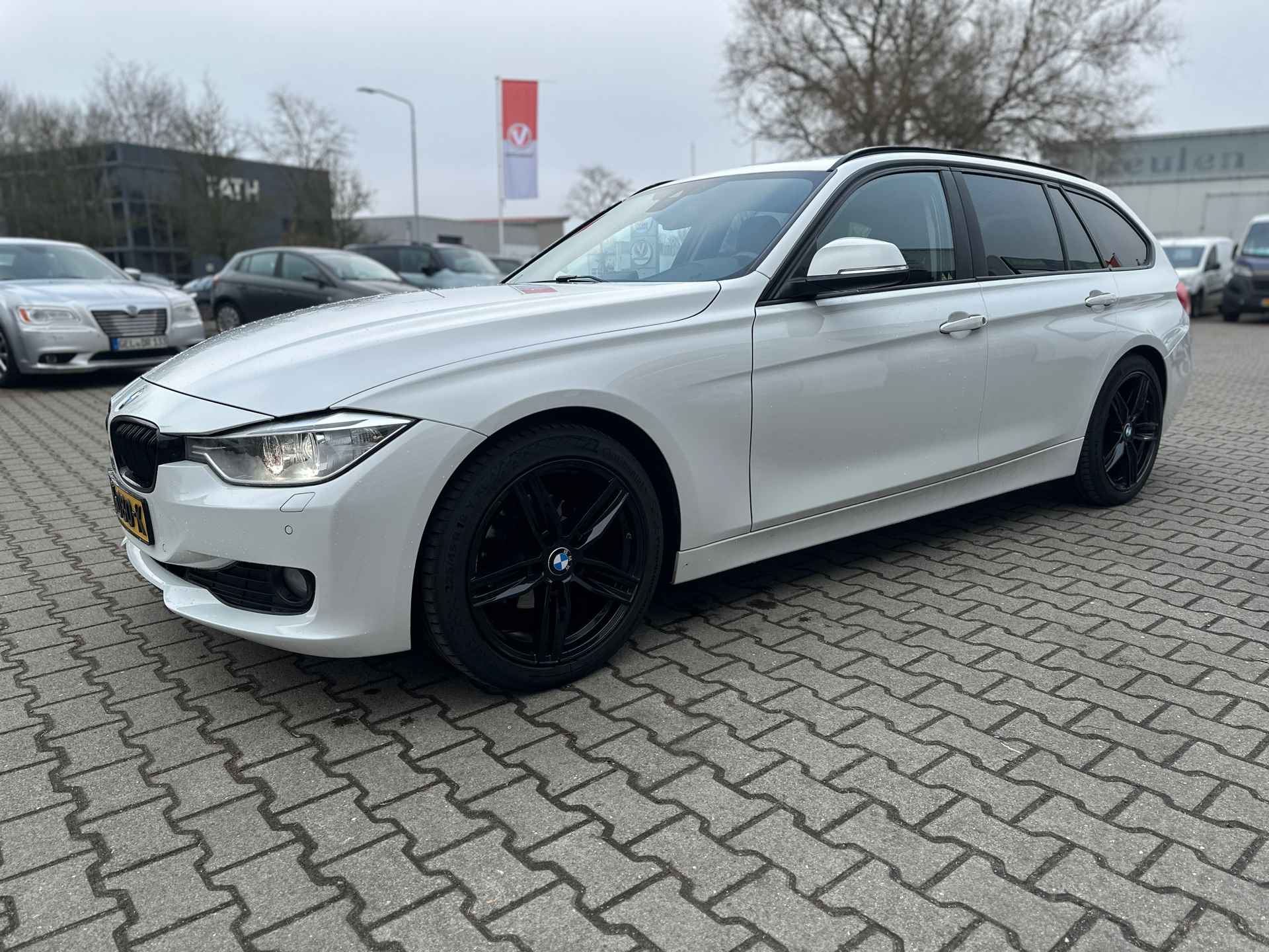 BMW 3-serie Touring 320d EDE High Executive TOPCONDITIE (BOVAG/RIJKLAAR) - 8/31