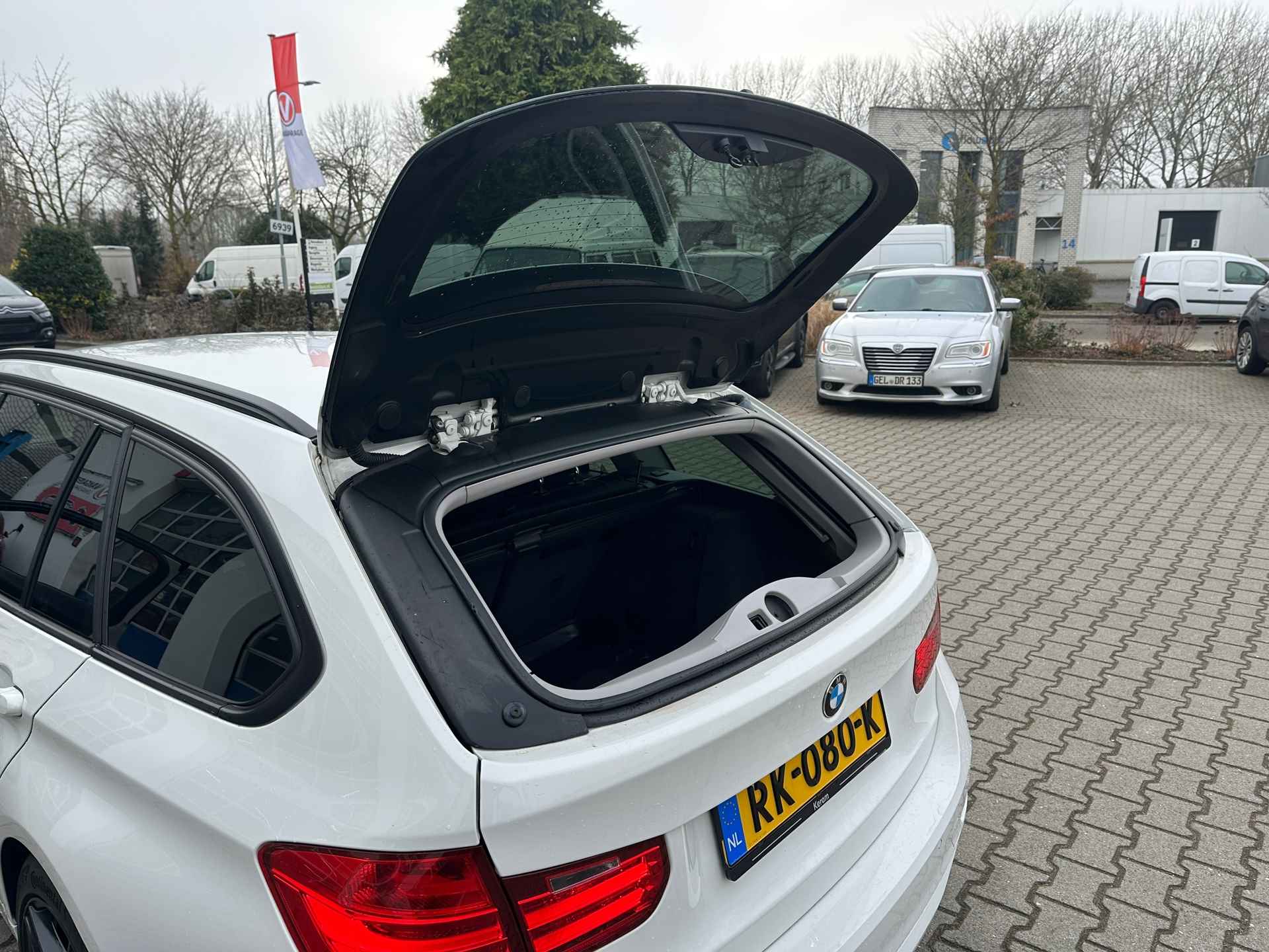 BMW 3-serie Touring 320d EDE High Executive TOPCONDITIE (BOVAG/RIJKLAAR) - 27/31