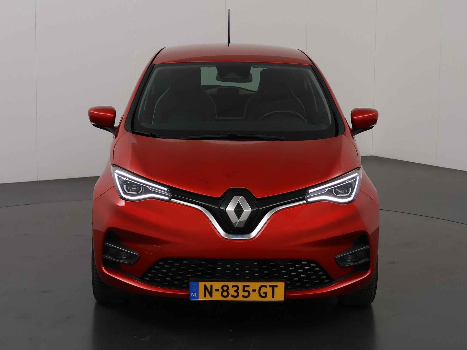 Renault ZOE R135 Intens Business 52 kWh | Navigatie | Parkeercamera | Keyless go | Bose Audio |  Stoelverwarming | Climate Control | - 4/50