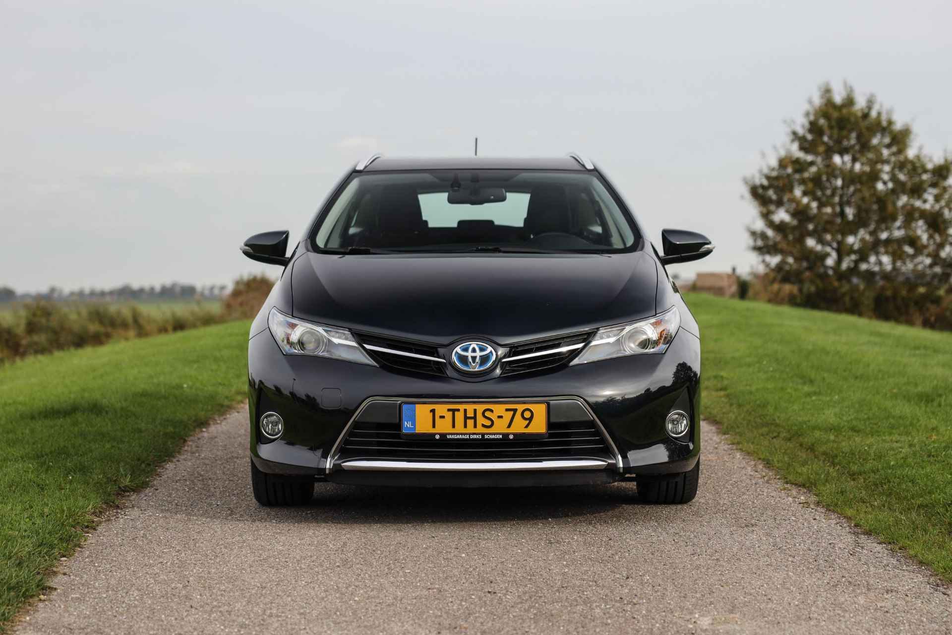 Toyota Auris Touring Sports 1.8 Hybrid Dynamic ✅ Navi ✅ Camera ✅ Clima - 14/34