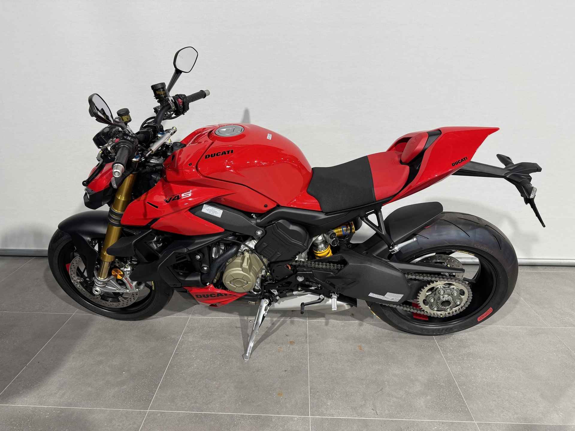 Ducati STREETFIGHTER V4 S - 9/9