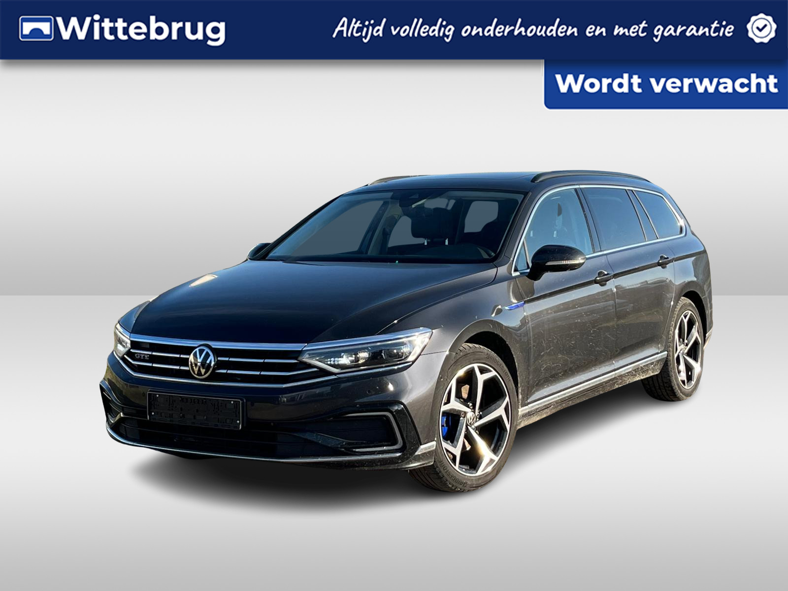 Volkswagen Passat Variant 1.4 TSI 218pk PHEV GTE Business / Panorama dak / LED Matrix / Trekhaak Elek. / 18" LMV / Leder-Alcantara / Virtual Cockpit / Keyless 360 Camera / Stoelverwarming