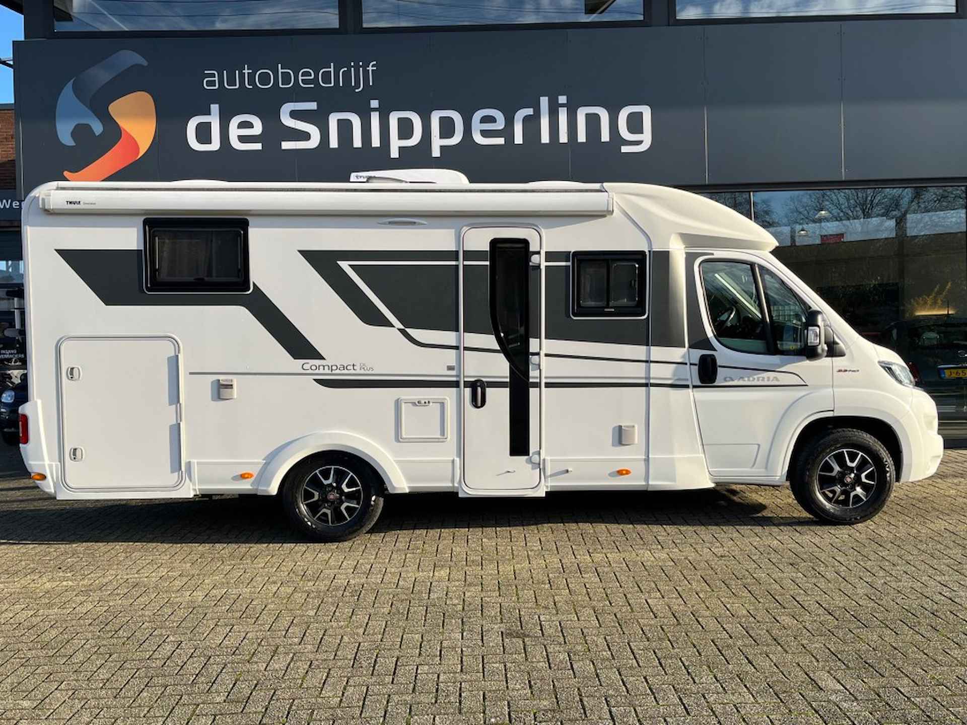 ADRIA Compact DL PLUS ENKELE LENGTE BEDDEN XL GARAGE - 2/28