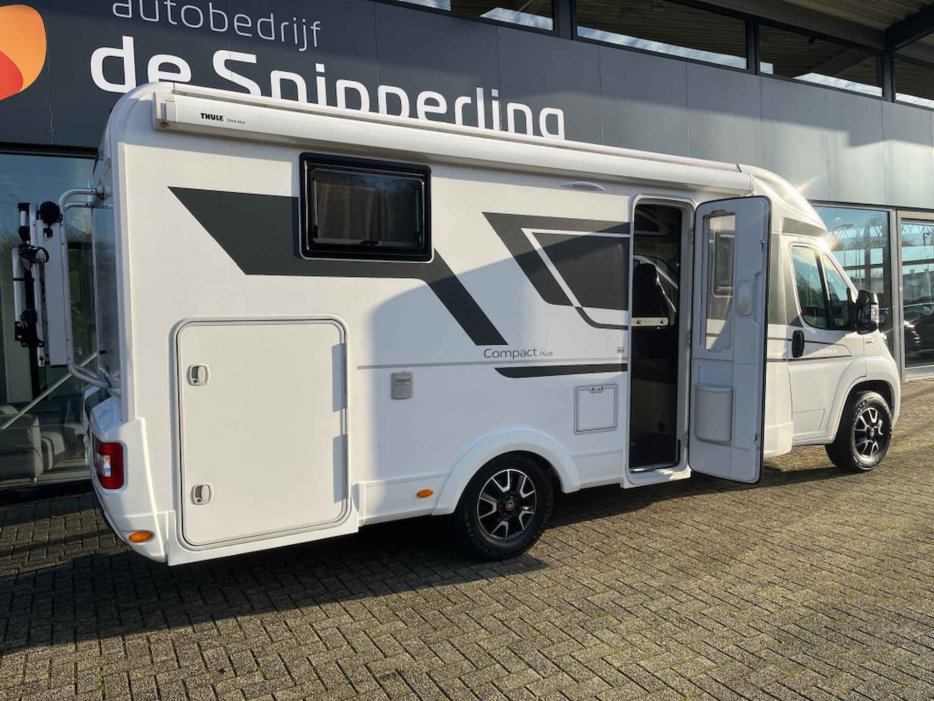 ADRIA Compact DL PLUS ENKELE LENGTE BEDDEN XL GARAGE - 3/28