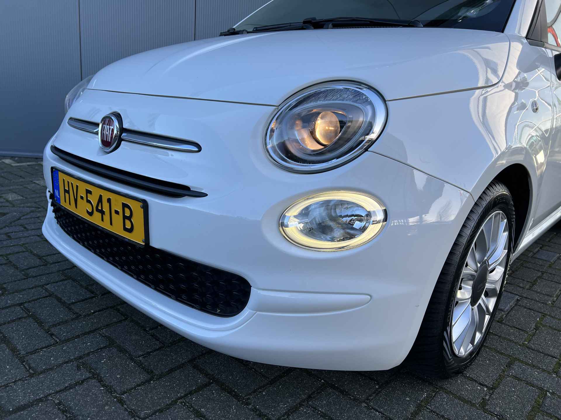 Fiat 500 0.9 80pk Popstar Automaat | Led | Airco | Bluetooth | 16" Lichtmetaal | Elektrische ramen & spiegels | 2e Eigenaar - 10/24