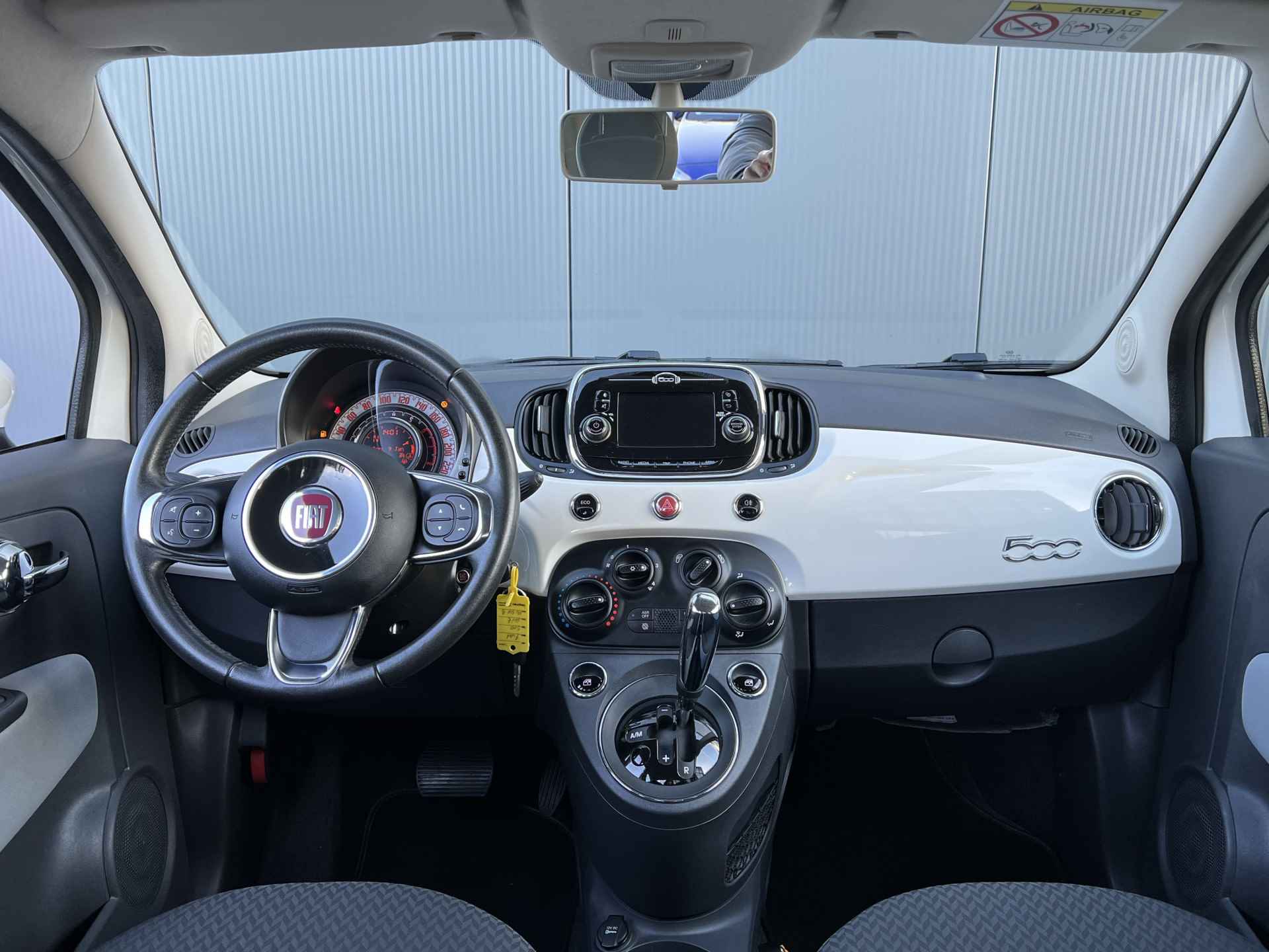 Fiat 500 0.9 80pk Popstar Automaat | Led | Airco | Bluetooth | 16" Lichtmetaal | Elektrische ramen & spiegels | 2e Eigenaar - 21/24