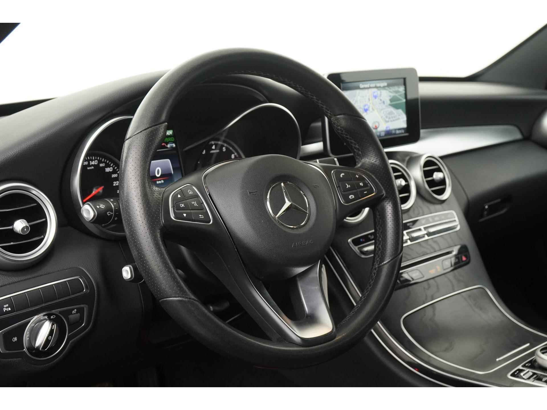 Mercedes-Benz C-Klasse 350e Avantgarde | Camera | Trekhaak | LED | Elek stoelbed |  Zondag Open! - 36/44