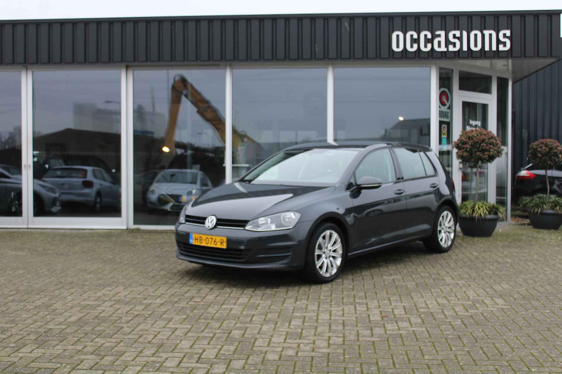 Volkswagen Golf 1.2 TSI Trend Ed. - 4/18