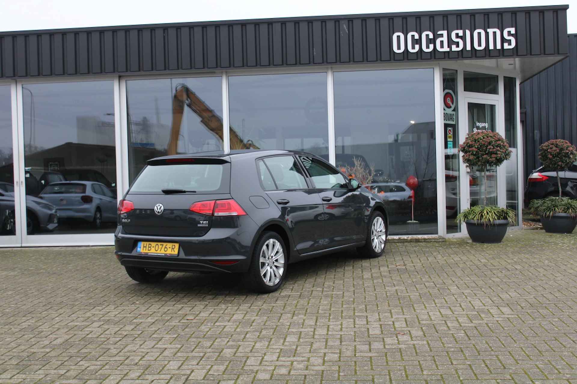 Volkswagen Golf 1.2 TSI Trend Ed. - 8/18