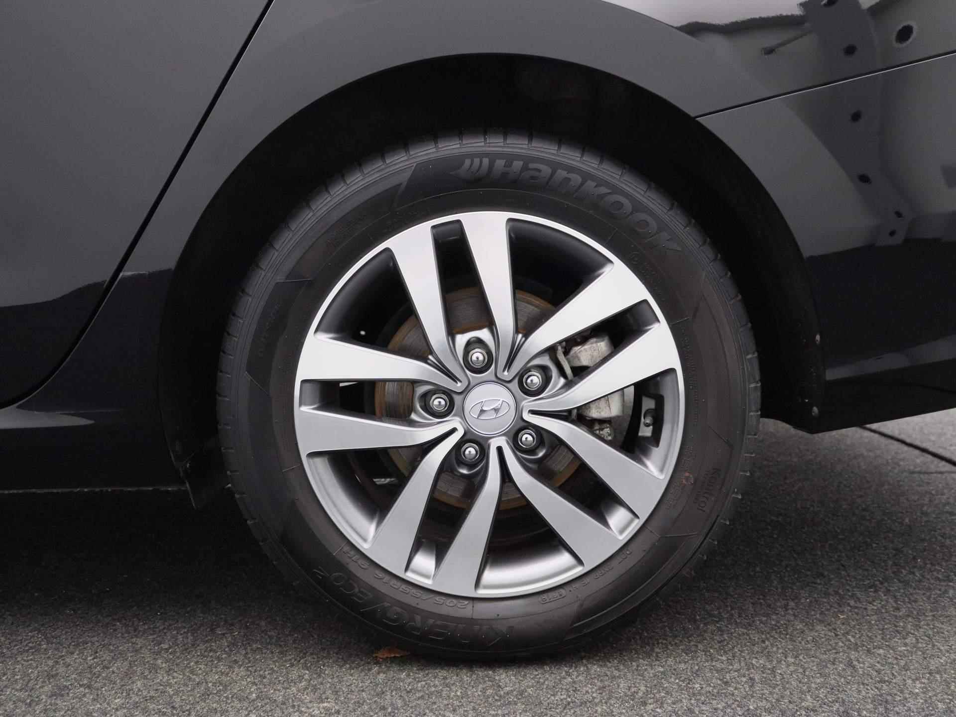 Hyundai i30 Wagon 1.0 T-GDI i-Motion | Navigatie | Airco | Camera | Parkeersensoren | Cruise Control | - 15/32