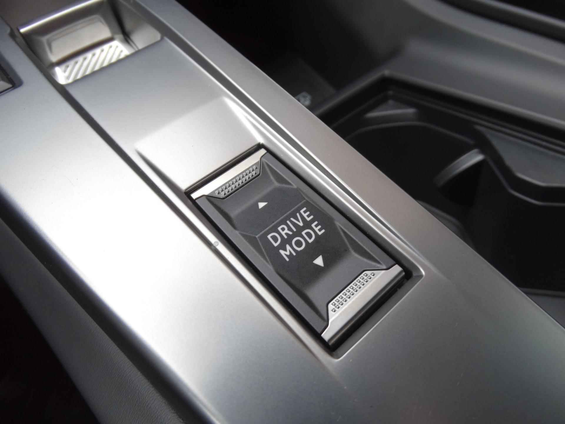 Peugeot 308 5-deurs Allure Pack Business 1.6 HYbrid PHEV 180pk e-EAT8 AUTOMAAT NAPPA LEDER | 7,4kW OB-CHARGER | AGR-STOEL | NAVI | 360° CAMERA | SMART KEYLESS | ADAPTIVE CRUISE - 30/74