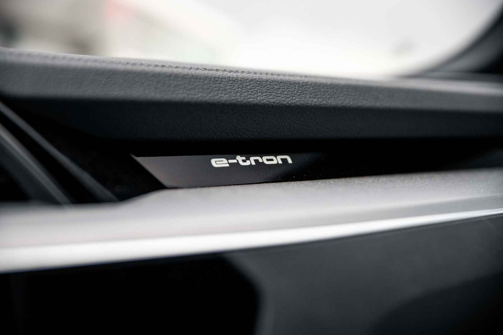 Audi e-tron 55 quattro S edition 95 kWh | Luchtvering | Achteruitrijcamera | - 56/71