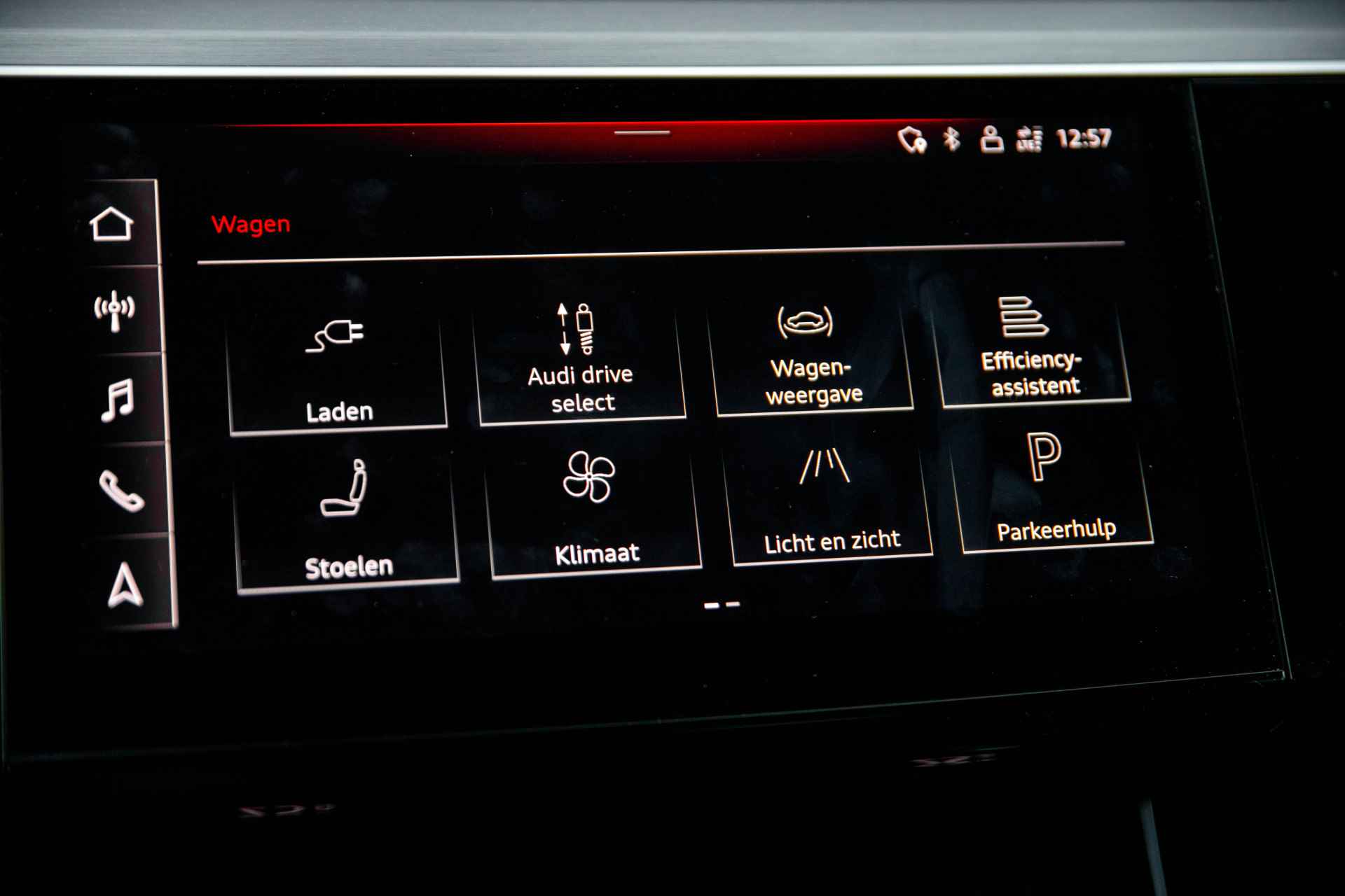 Audi e-tron 55 quattro S edition 95 kWh | Luchtvering | Achteruitrijcamera | - 62/71