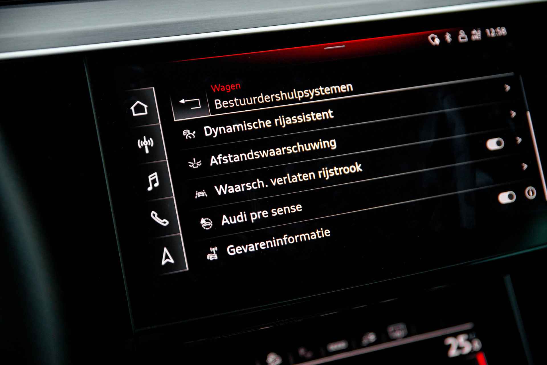 Audi e-tron 55 quattro S edition 95 kWh | Luchtvering | Achteruitrijcamera | - 68/71